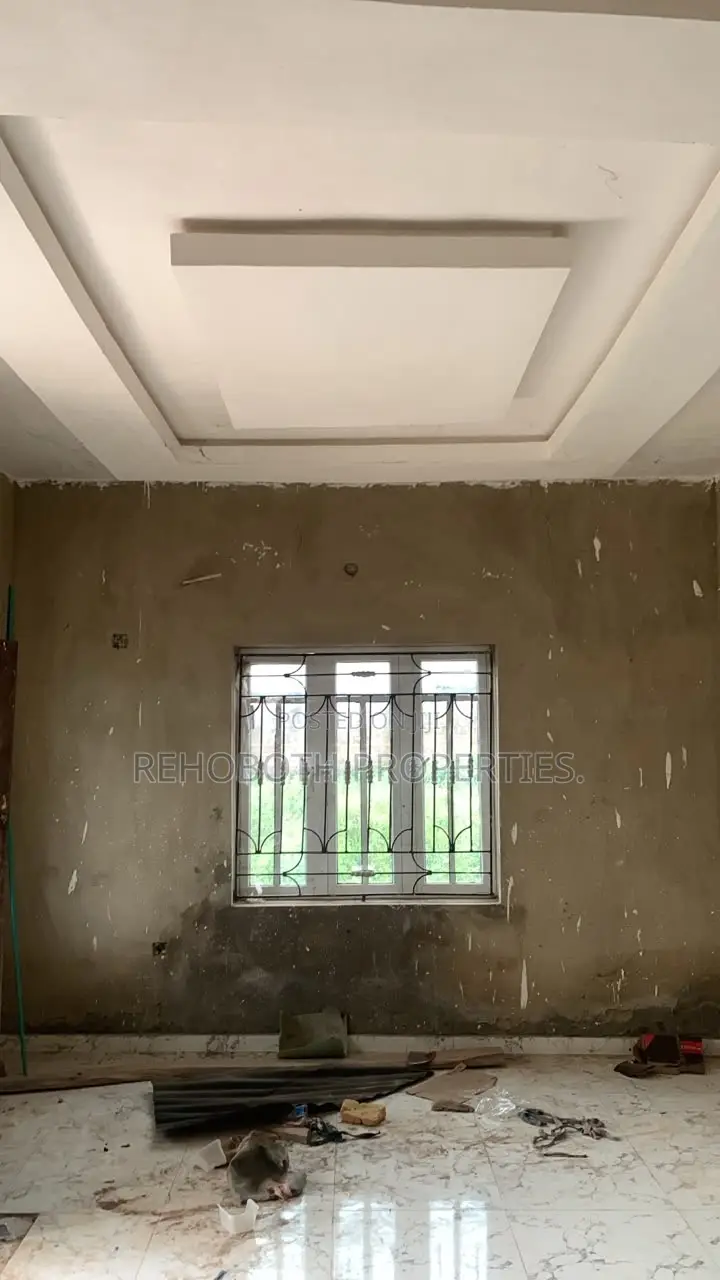 2bdrm Bungalow in Mogonna Elebu, Akala Express for rent