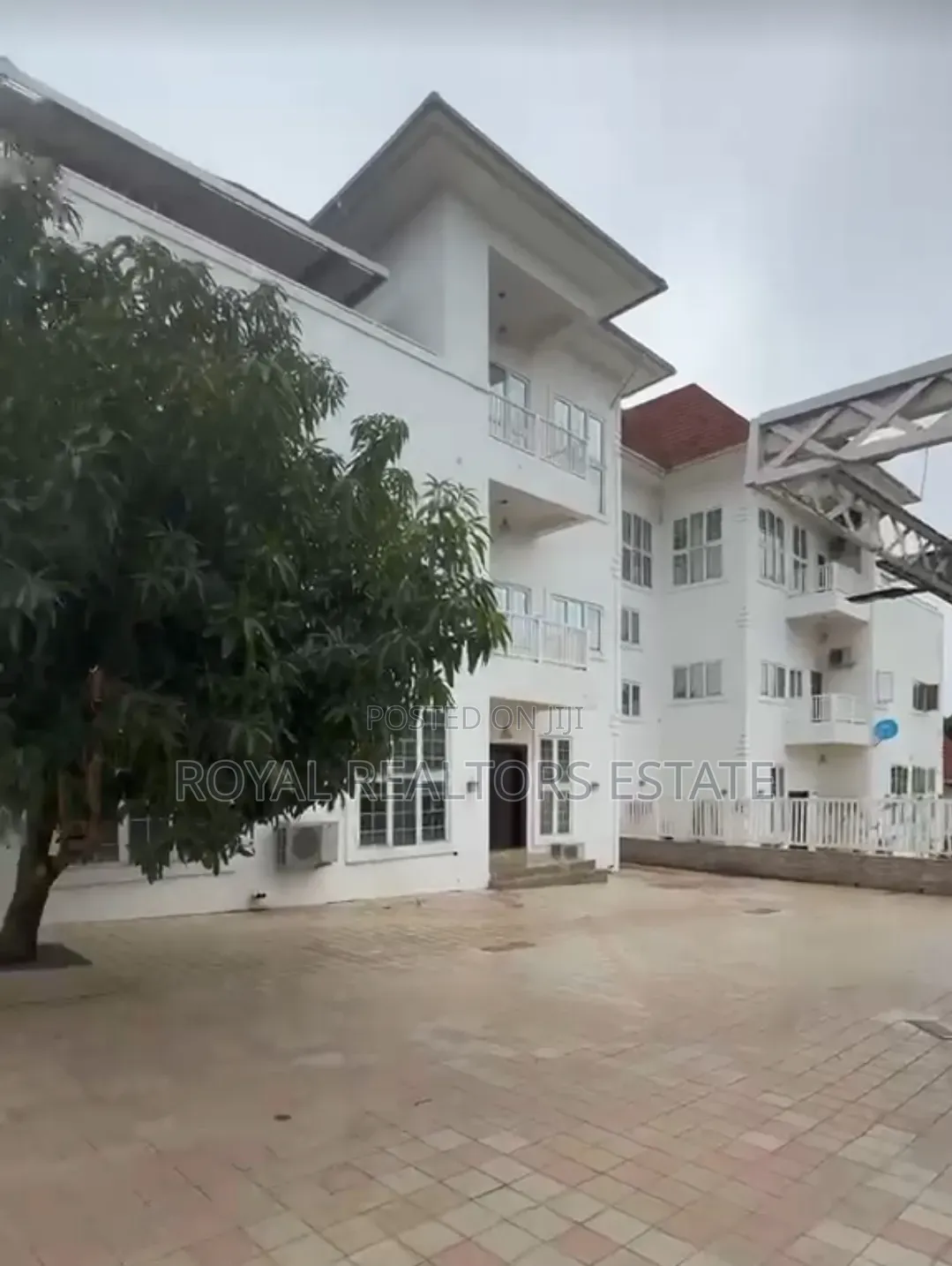 5bdrm Duplex in Kado for rent