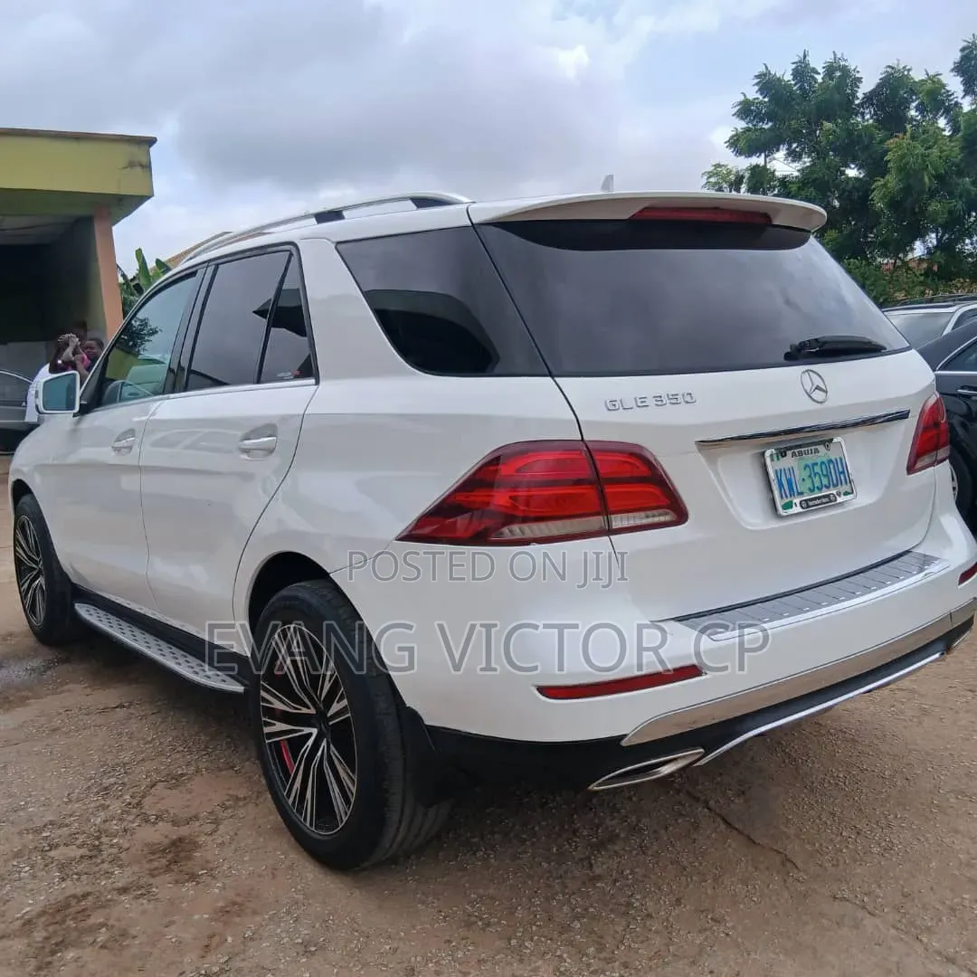 Mercedes-Benz GLE-Class 2016 White