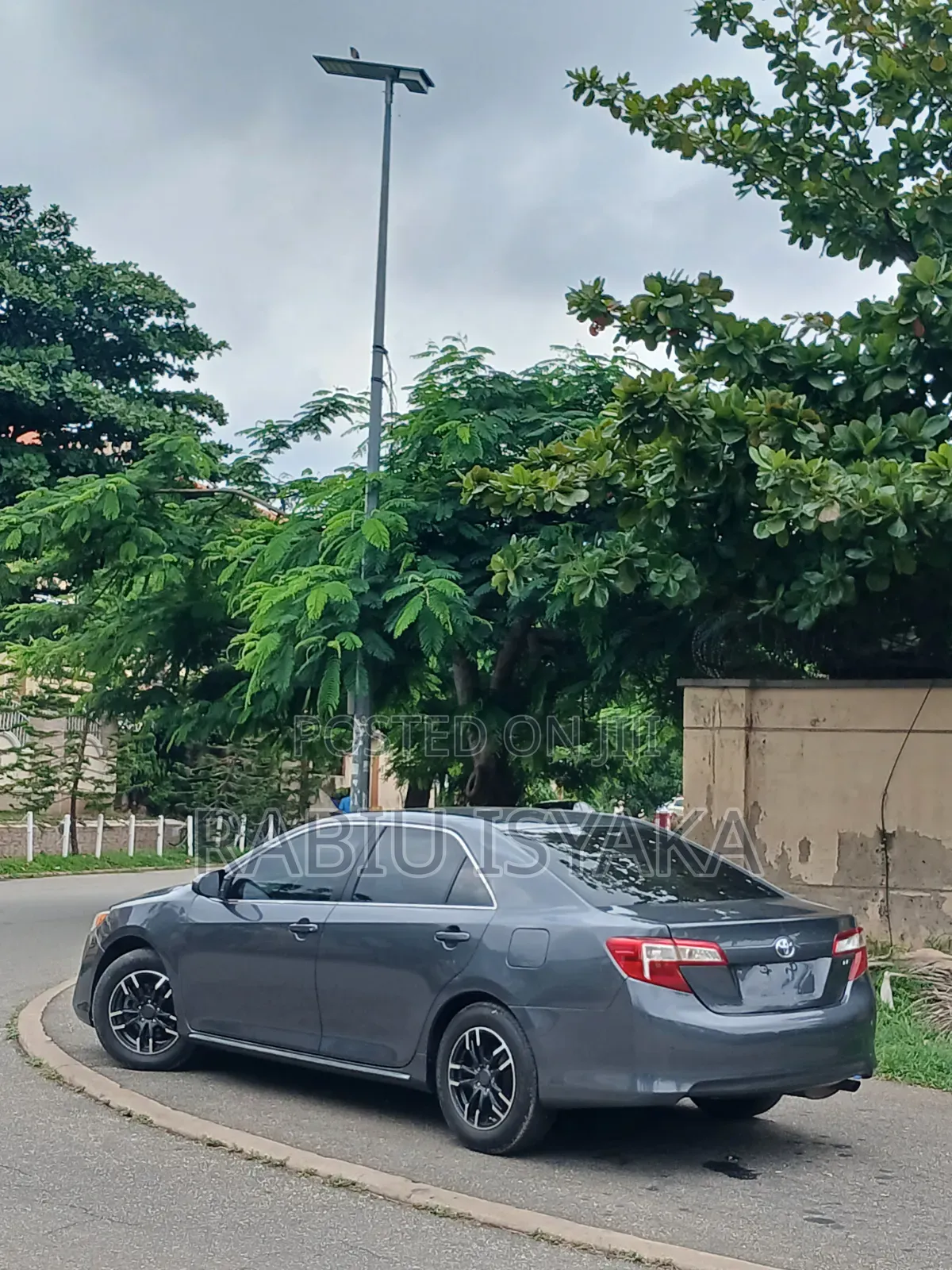 Toyota Camry 2012 Gray