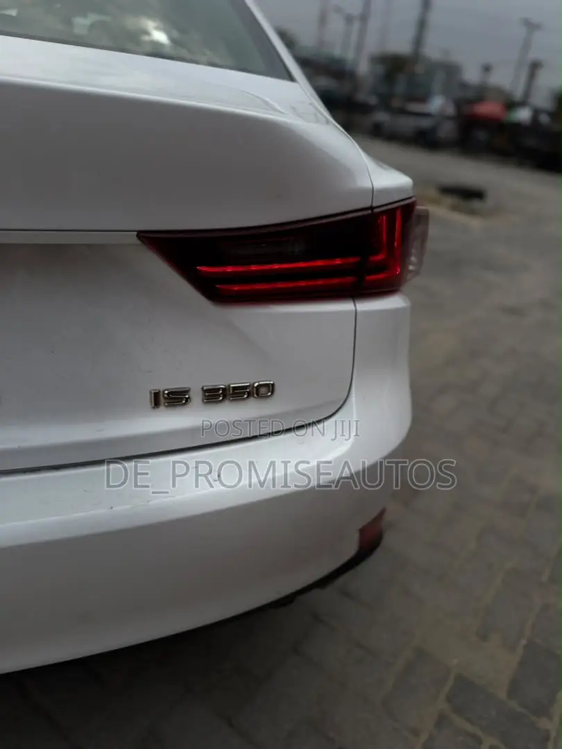 Lexus IS 350 AWD 2014 White