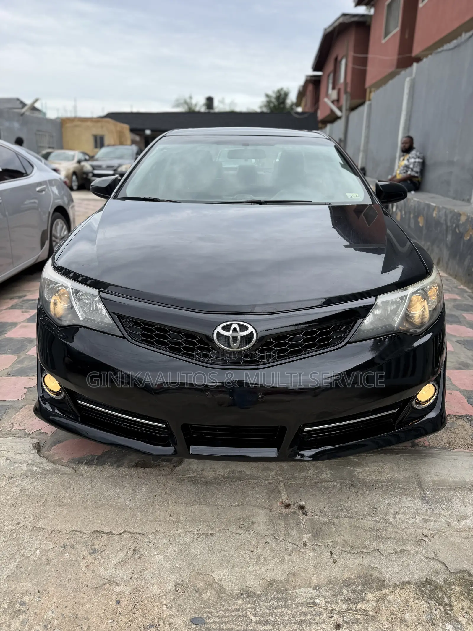 Toyota Camry SE 4dr Sedan (2.5L 4cyl 6A) 2013 Black