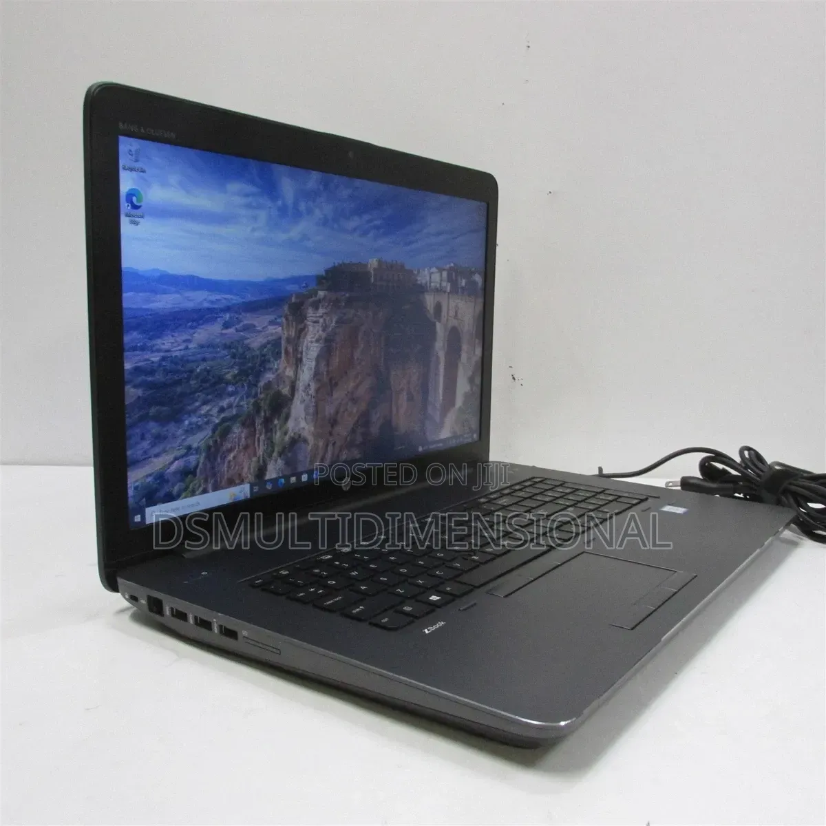 New Laptop HP ZBook 17 G3 16GB Intel Core i7 HDD 1T
