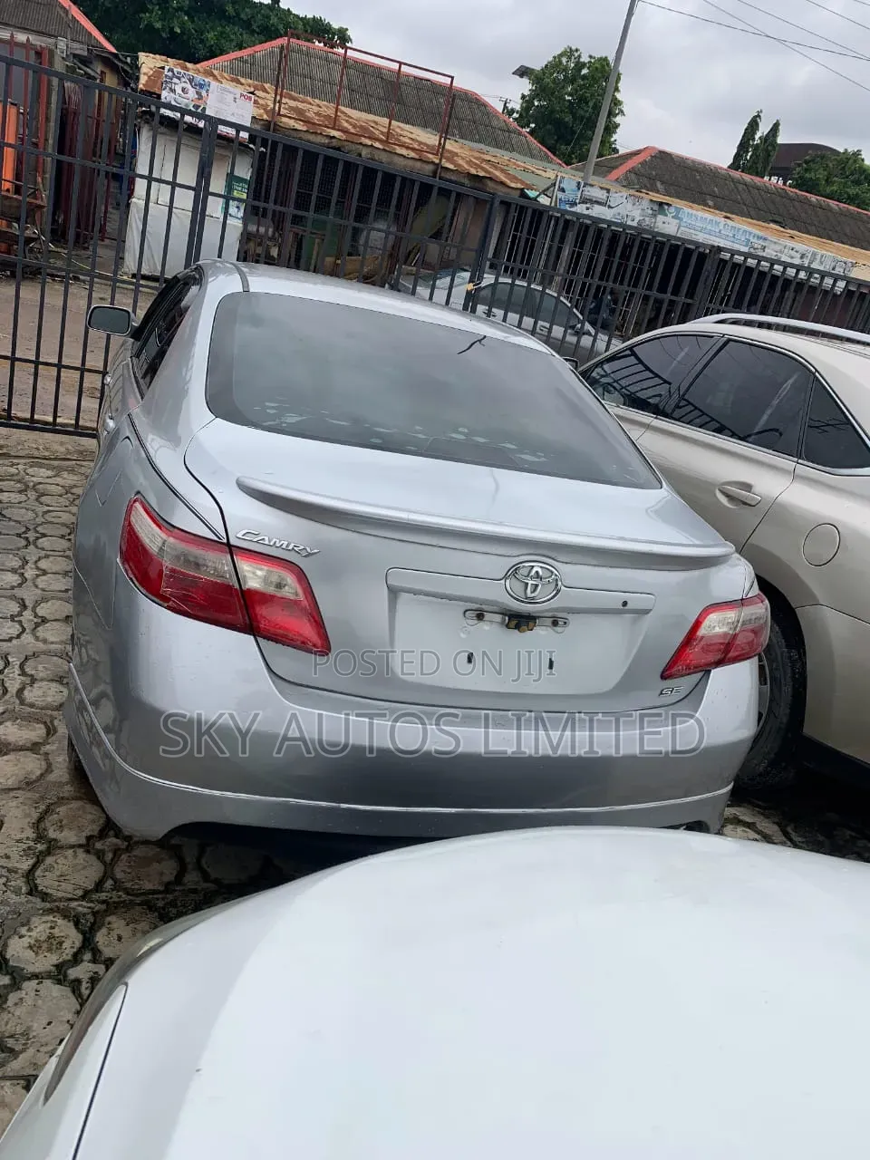 Toyota Camry SE 4dr Sedan (2.4L 4cyl 5A) 2007 Silver