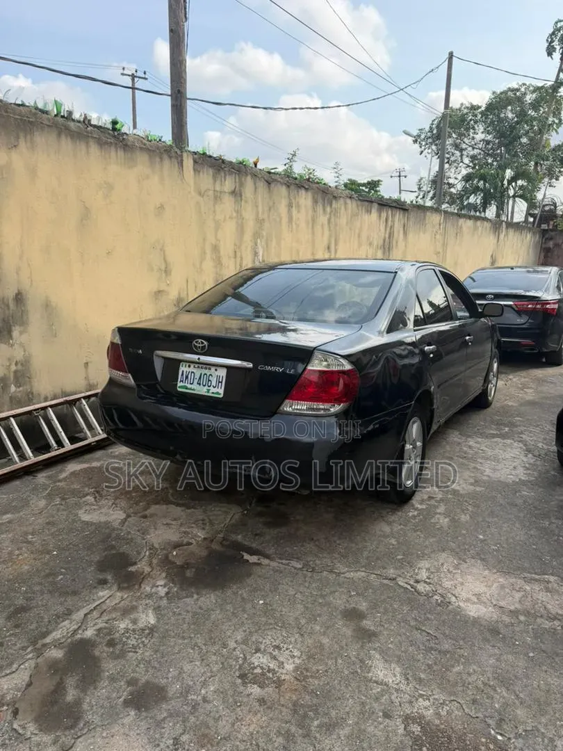 Toyota Camry 2004 Black