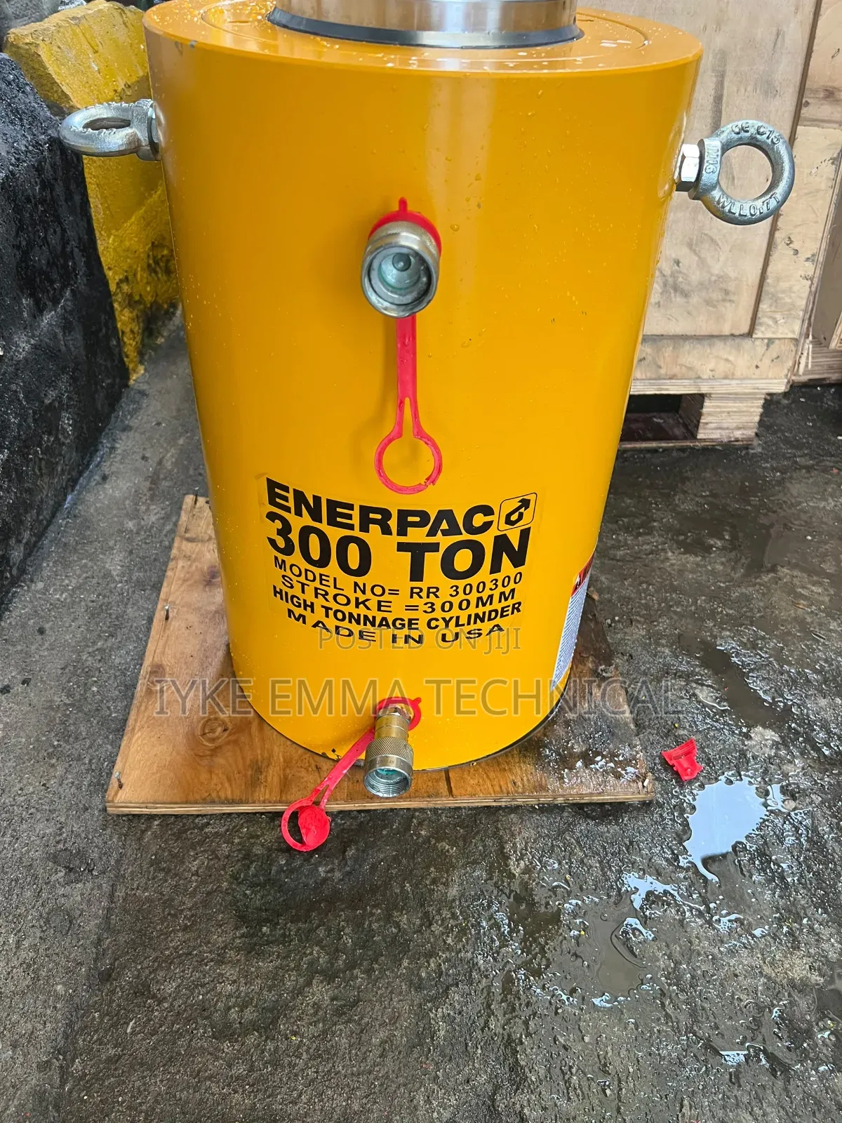 Enerpac 300 Ton Double Acting Hydraulic Jack