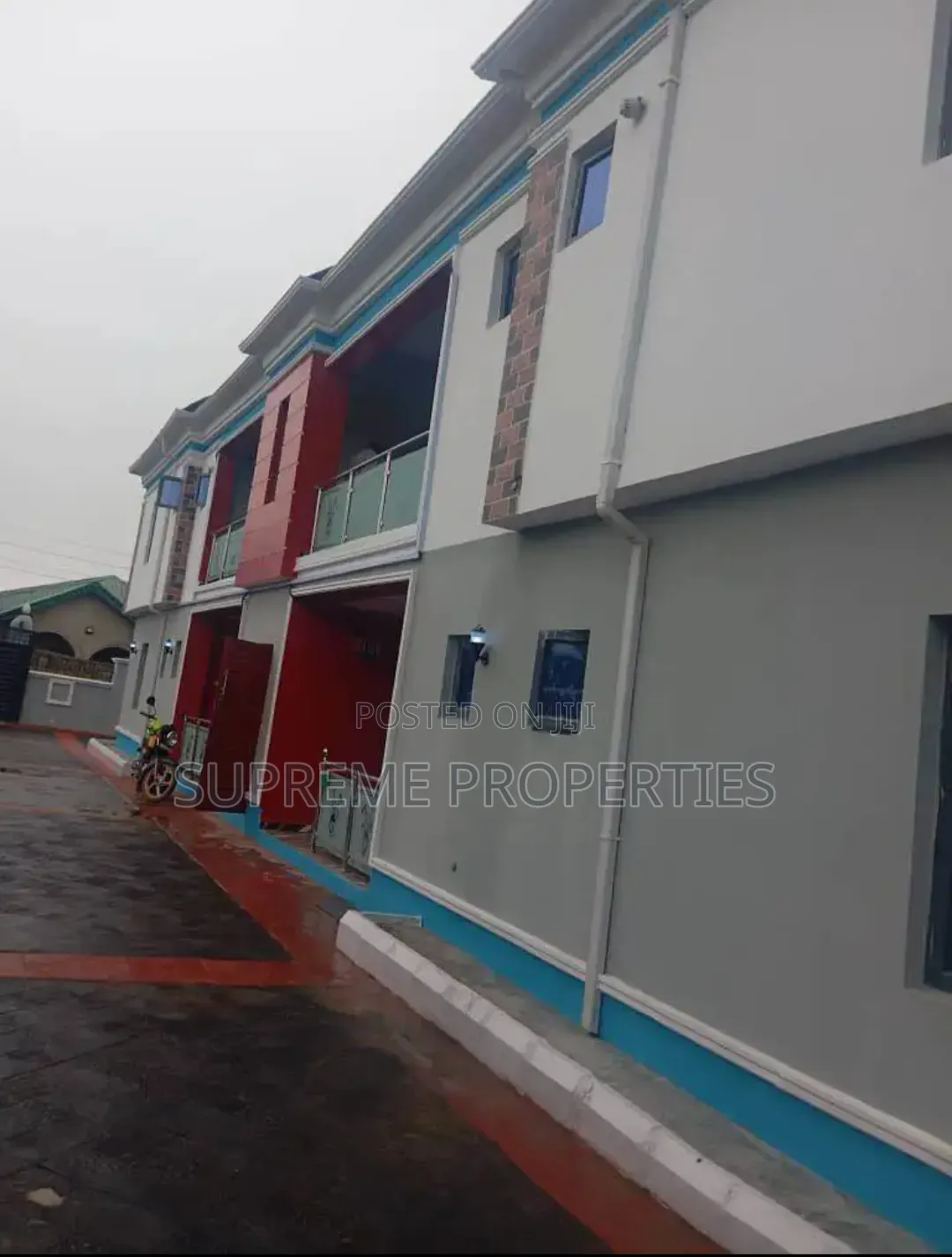 3bdrm Block of Flats in Akobo Oju Irin, Ibadan for sale
