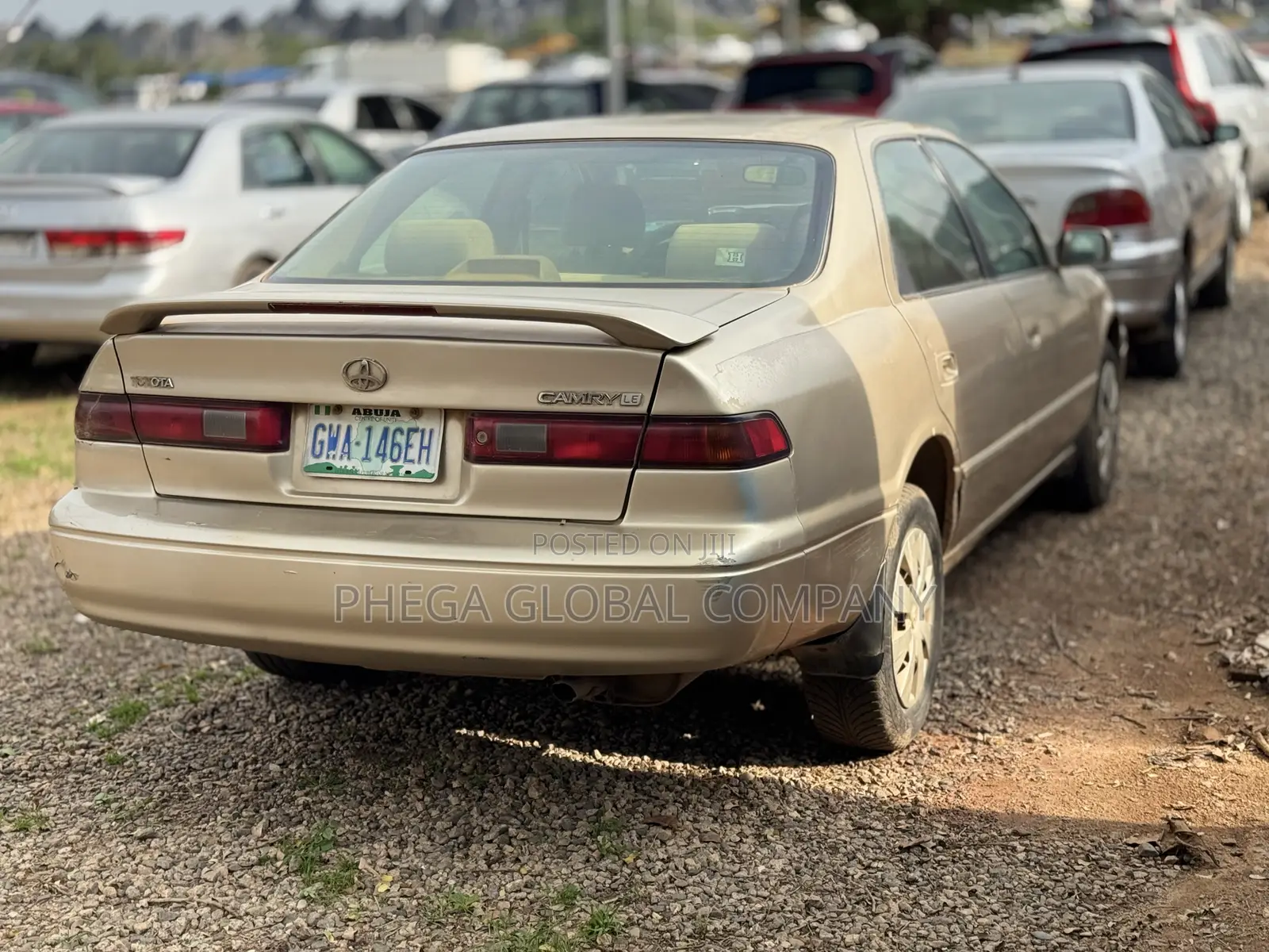 Toyota Camry Automatic 1999 Gold