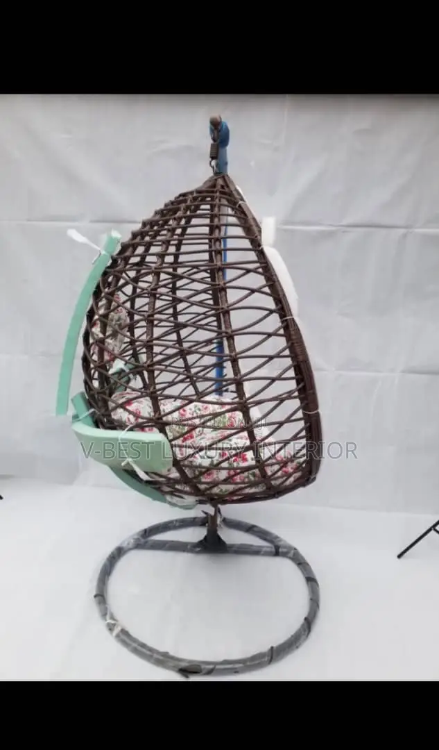 Luxury Rattan Swing Egg Chair – Indoor Outdoor Comfort