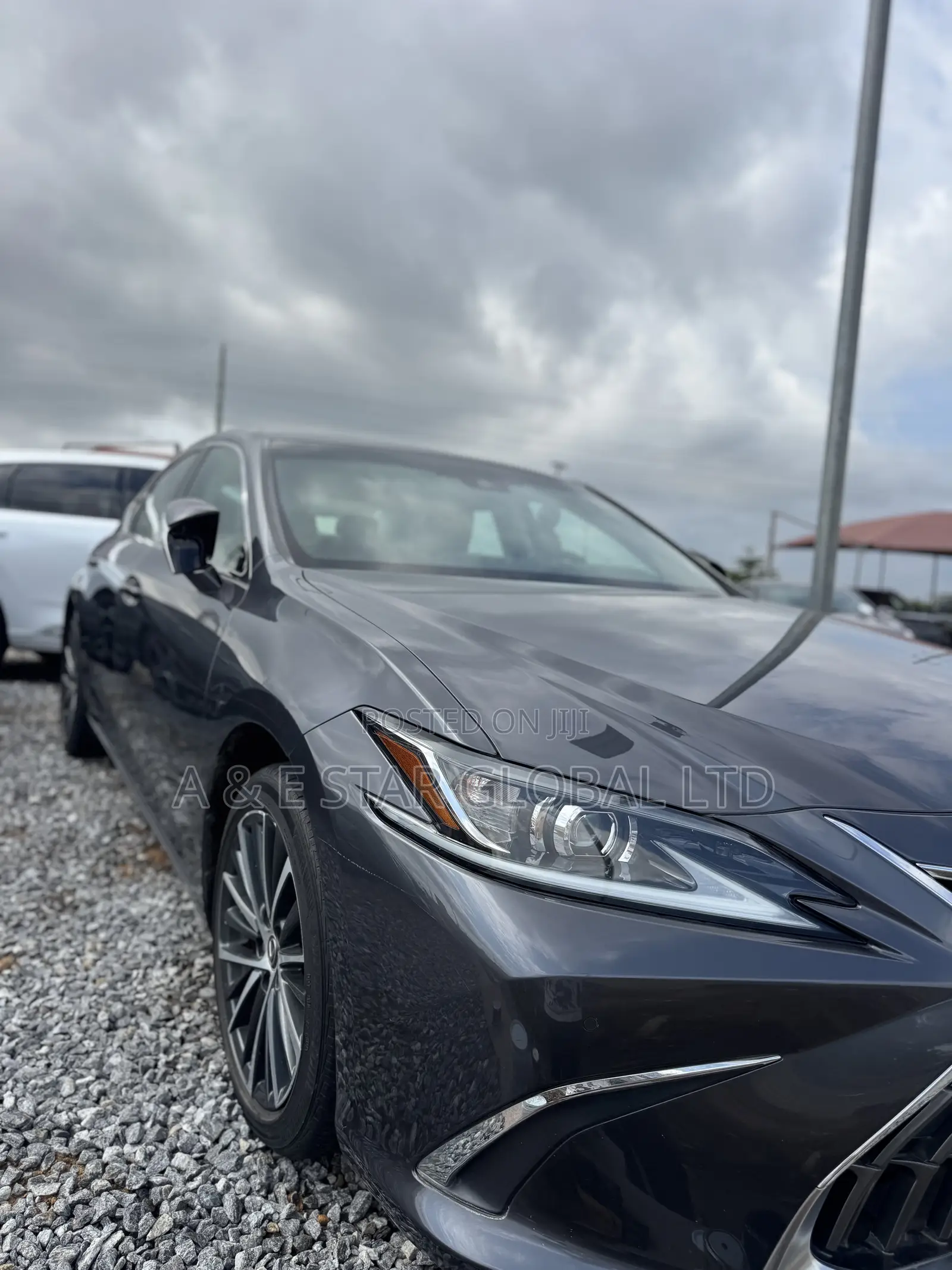 Lexus ES 350 Luxury FWD 2023 Gray