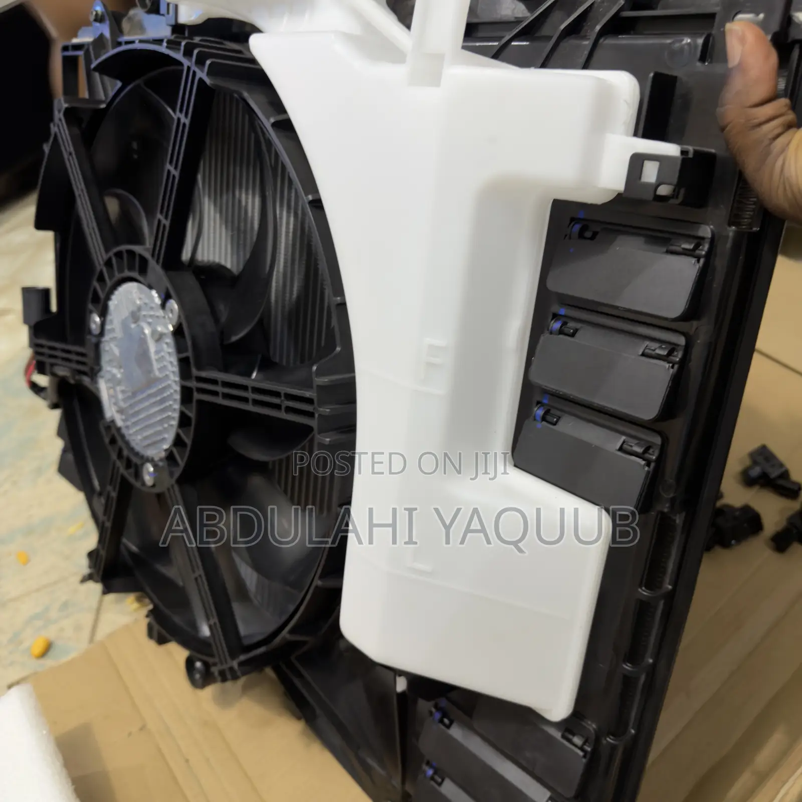 2016 2017 2018 2020 Mazda CX9 Radiator With Fan and Reservoir
