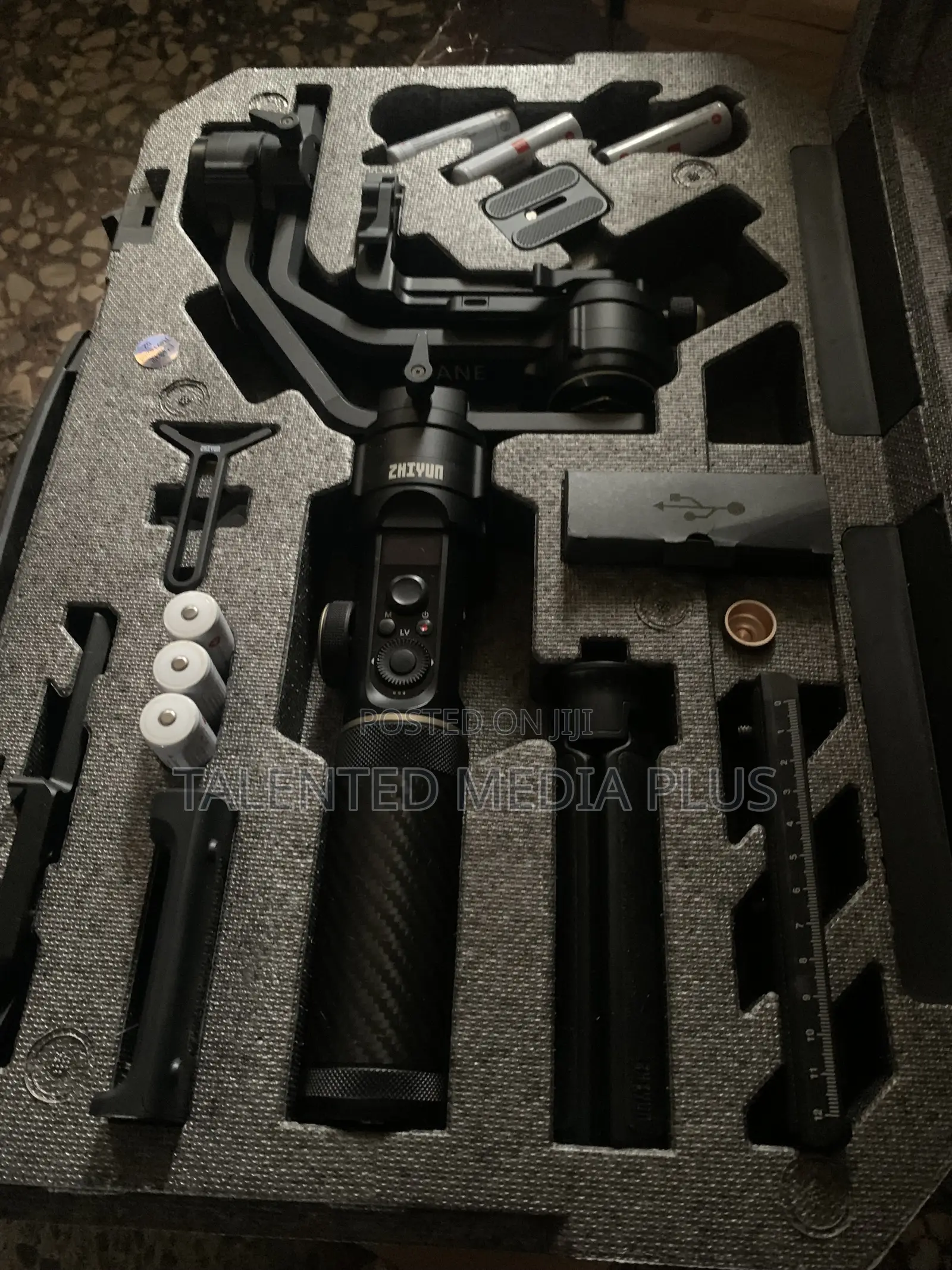Zhiyun Crane 2s 3 Axis Gimbal Stabilizer
