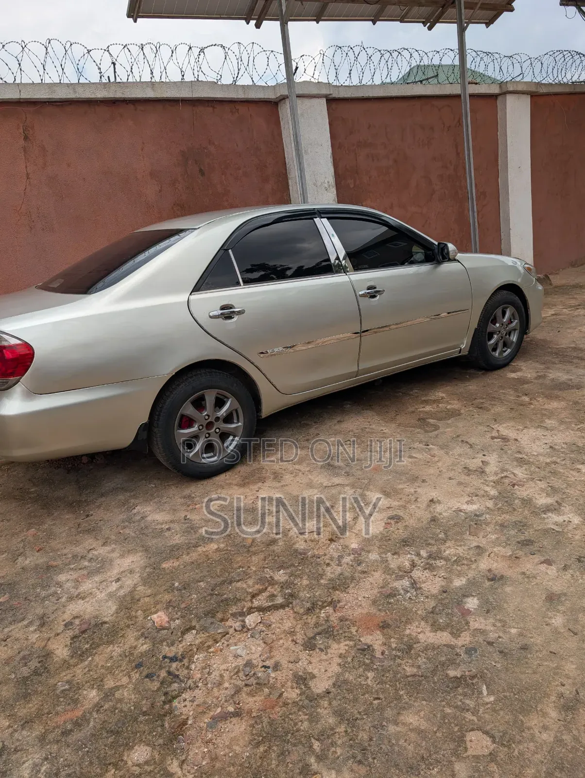 Toyota Camry XLE V6 4dr Sedan (3.0L 6cyl 5A) 2006 Silver