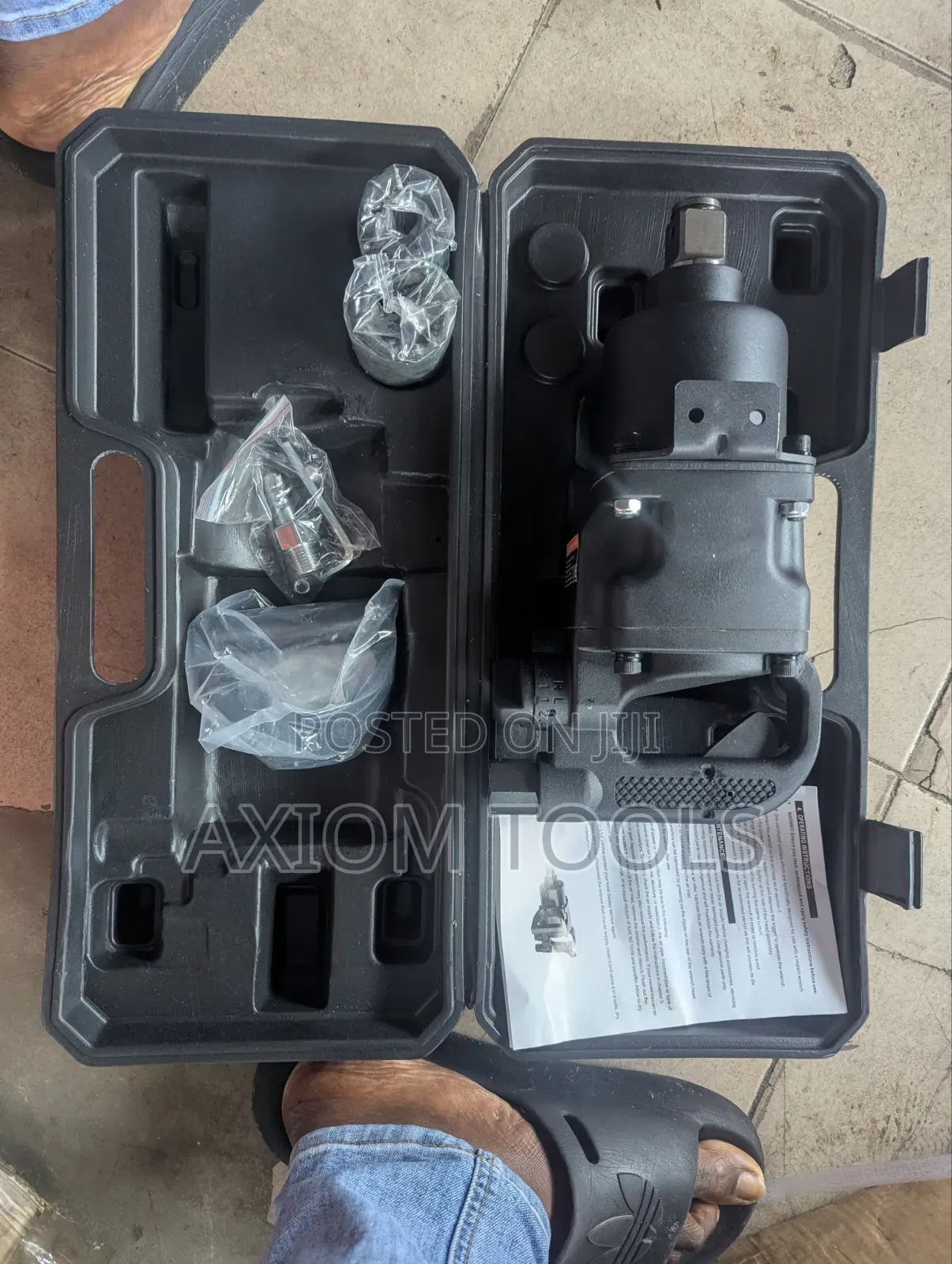 I Inch Short Air Impact Wrench