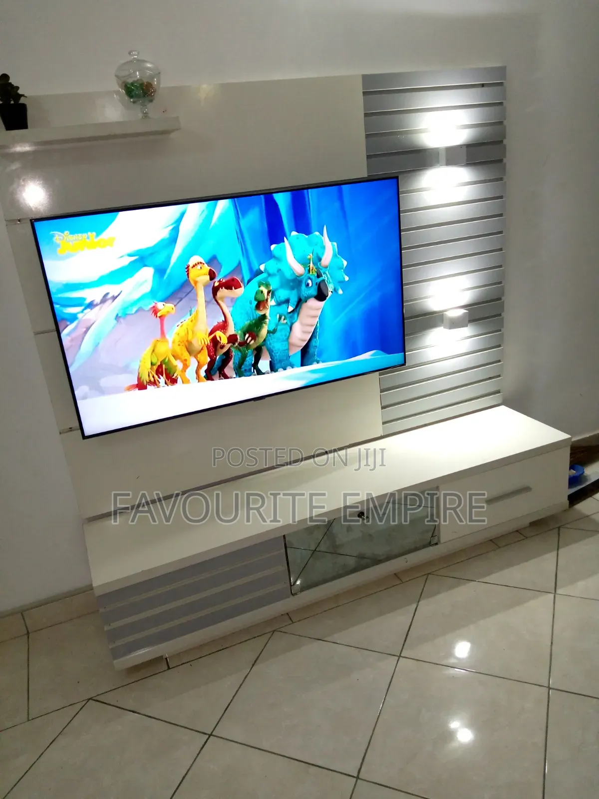White t.v Console