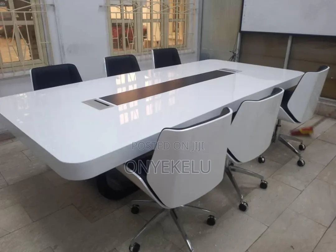 10seaters Conference Table With the Chairs