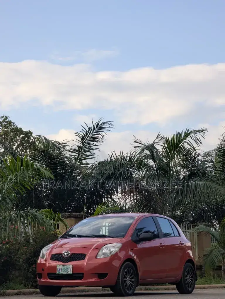 Toyota Yaris 2006 Red