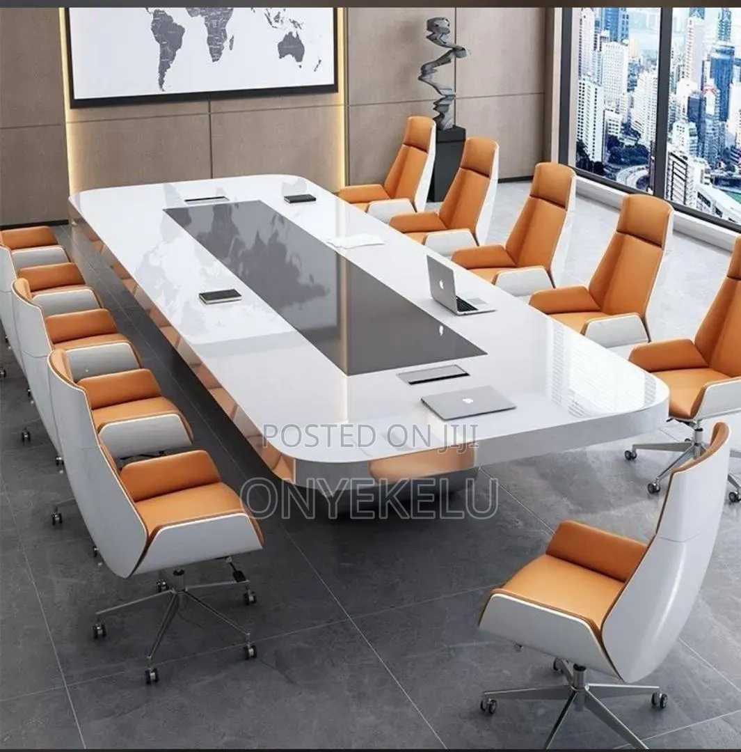 10seaters Conference Table With the Chairs