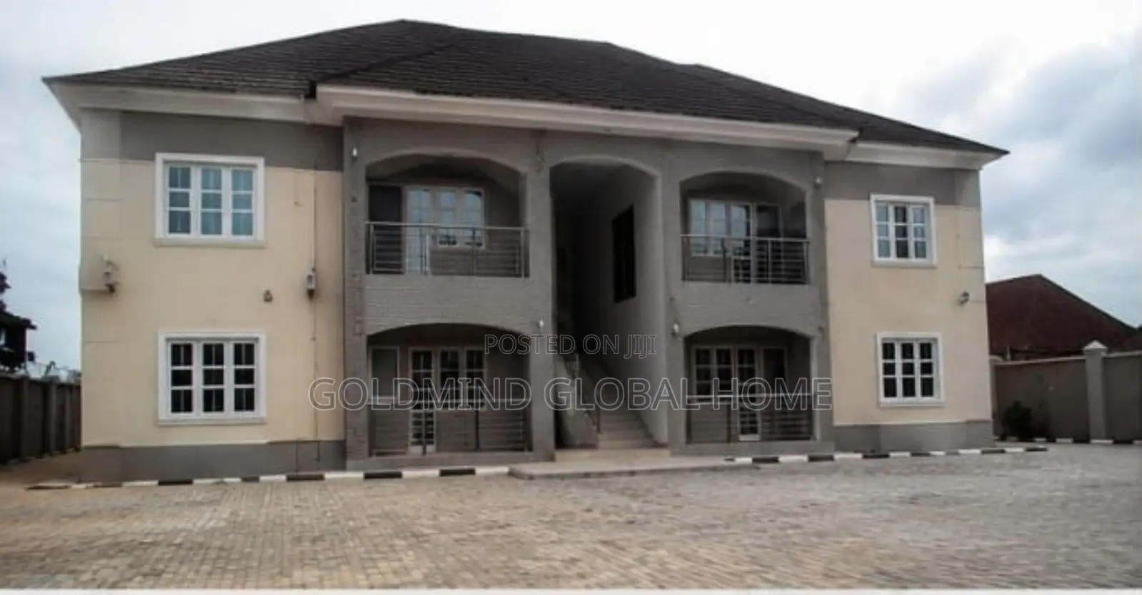 2bdrm Block of Flats in Gwagwalada Phase 3,, Kutunku for sale