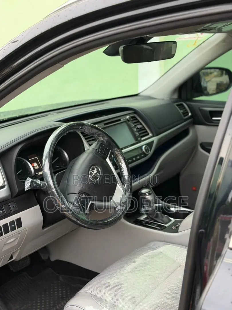 Toyota Highlander 2018 Black