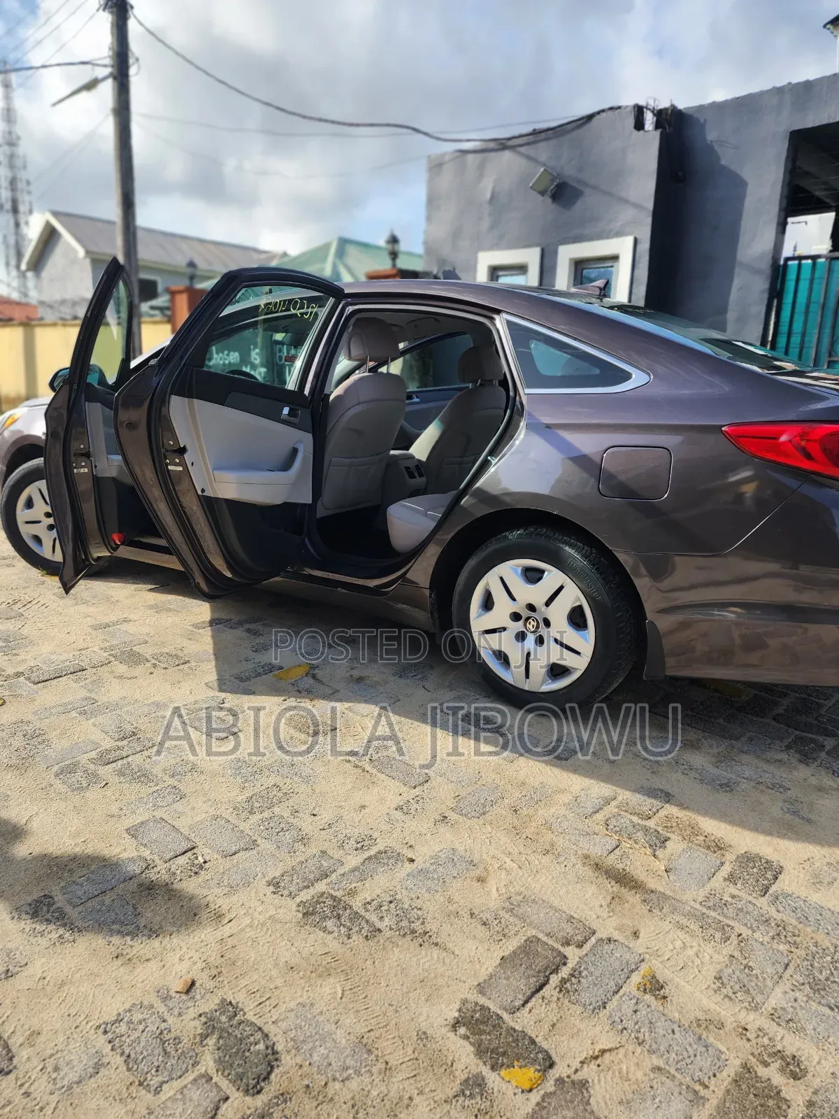 Hyundai Sonata Limited w/Brown Leather 4dr Sedan (2.4L 4cyl 6A) 2015