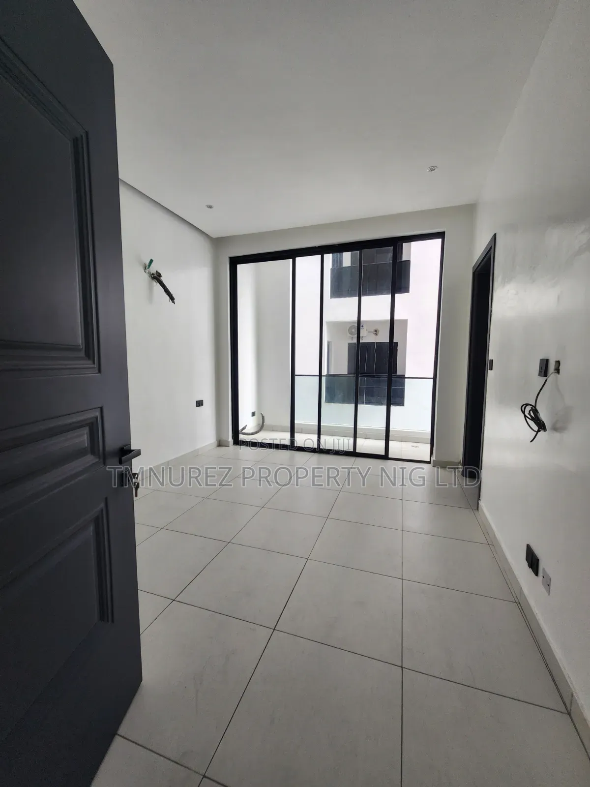 2bdrm Apartment in Ikate-Elegushi for sale