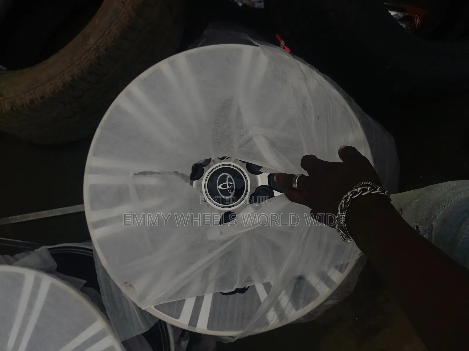20inches for Toyota Lancruiser /Tundra 2024 Model Available in Stock