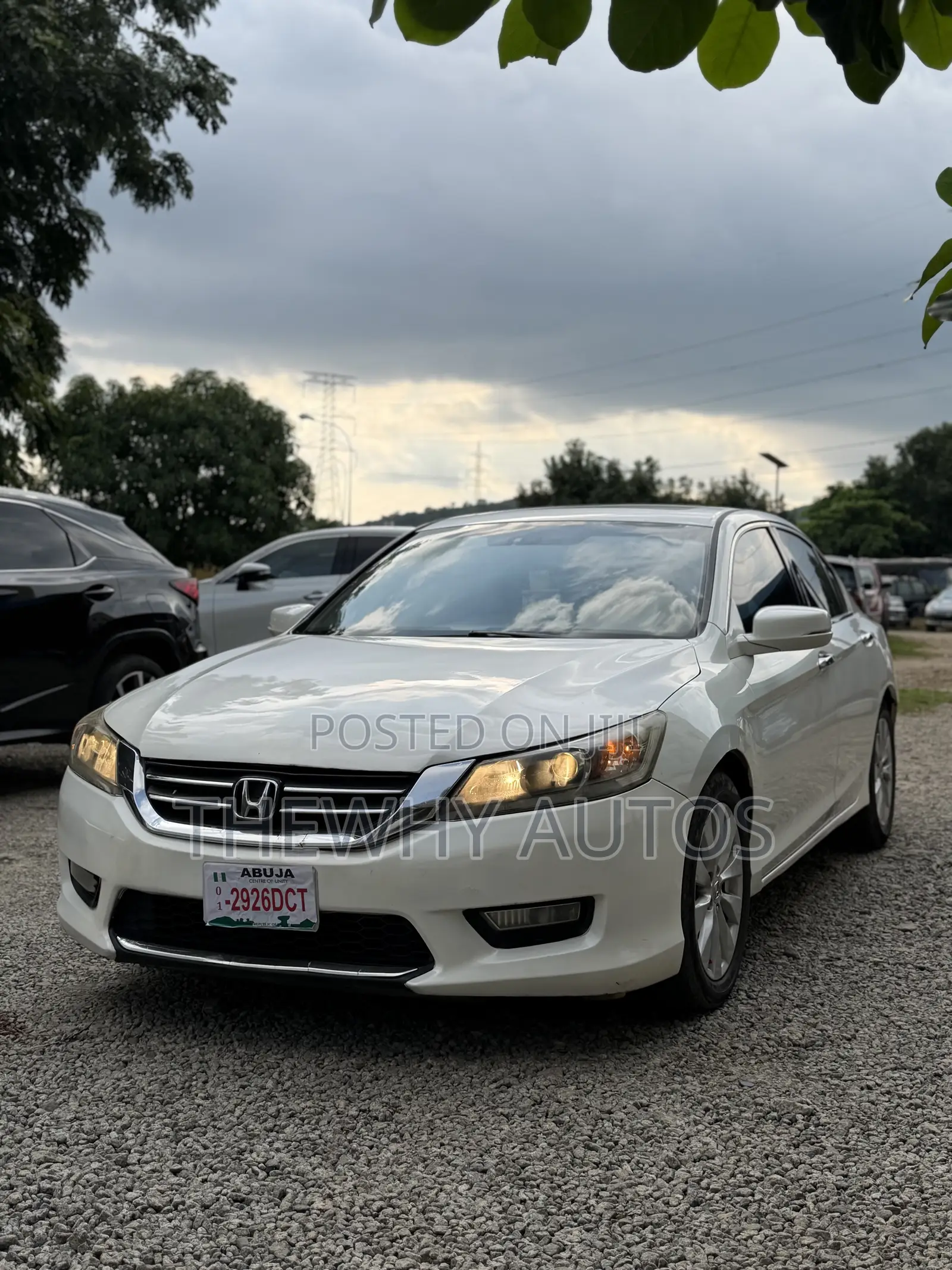 Honda Accord EX-L V-6 4dr Sedan FWD (3.5L 6cyl 6A) 2013 White