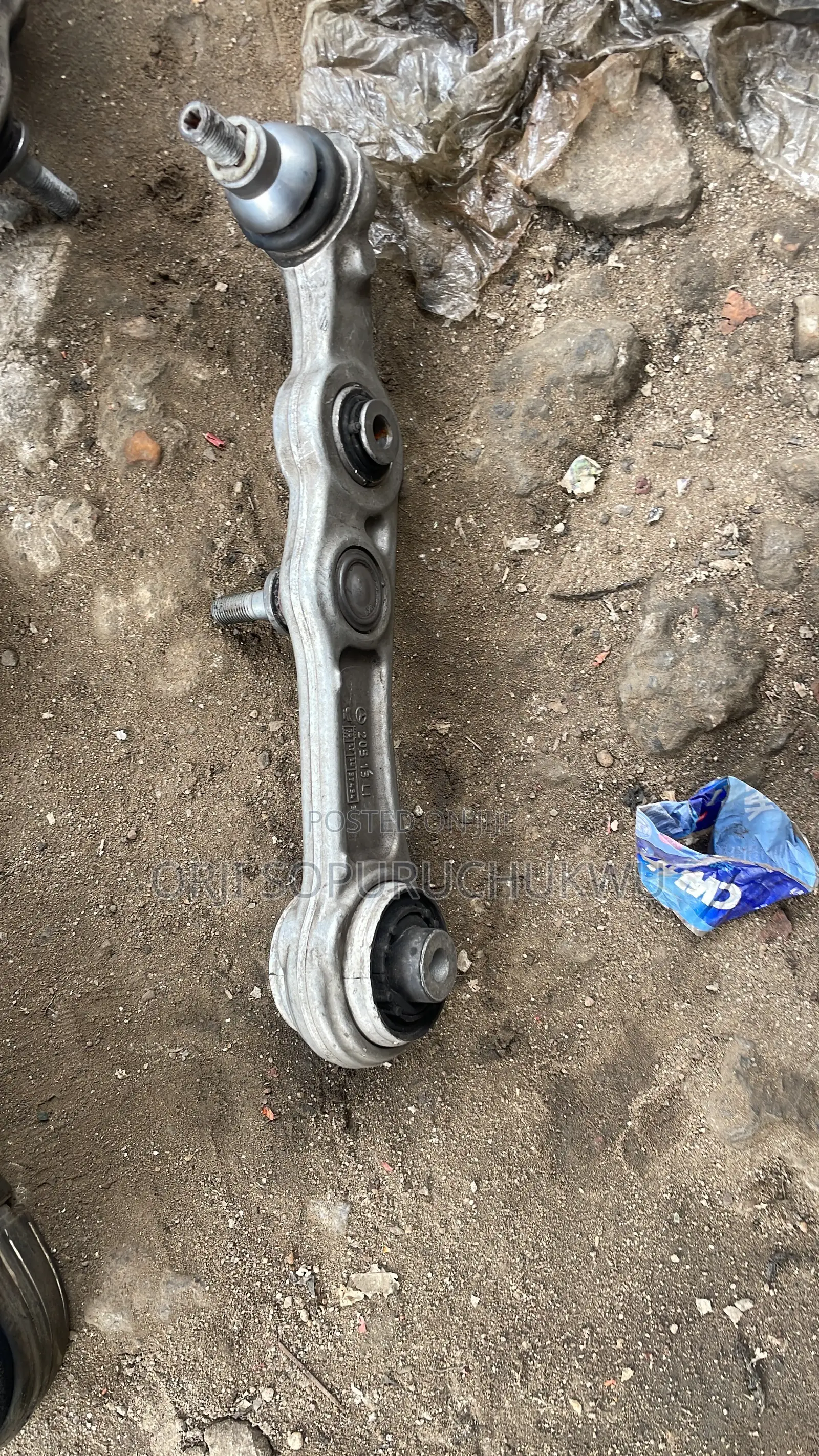 Mercedes Benz Front Control Arm for C300 (205)non4matic