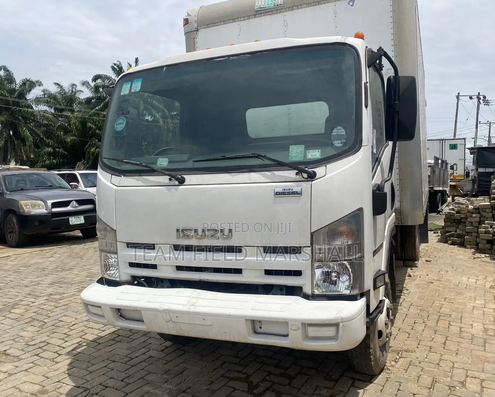 2004 Isuzu NPR Diesel