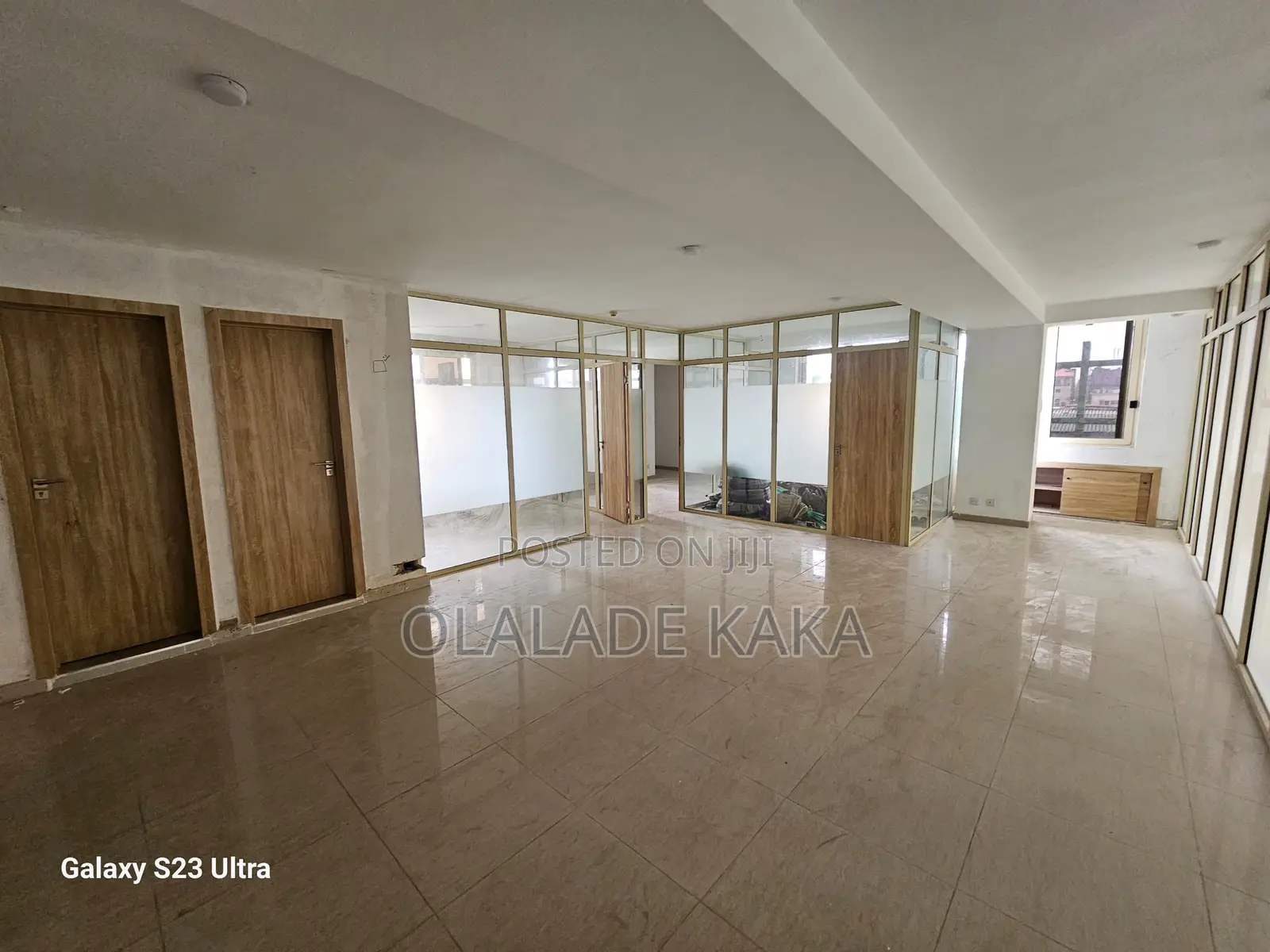 Lease for Financial Institution With Underground Vault