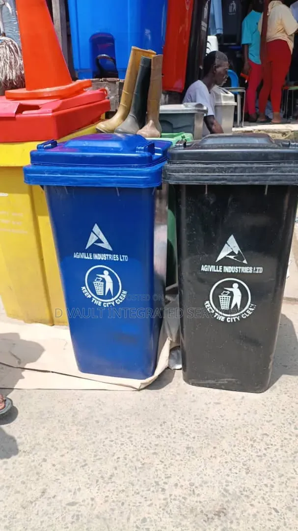240 Litres Waste Bin With Wheeler