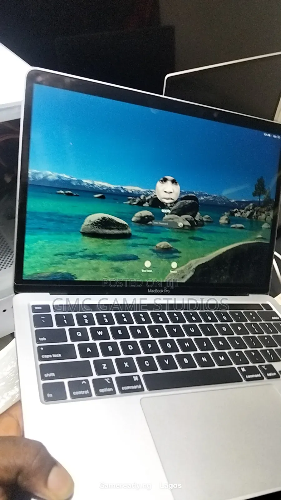 Laptop Apple MacBook Pro 2020 16GB Intel Core i5 SSD 512GB