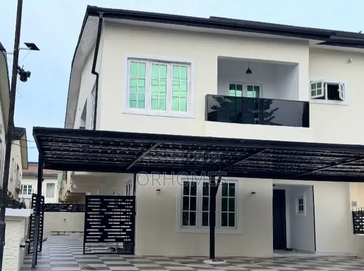 Furnished 4bdrm Duplex in Lekki Gardens for sale