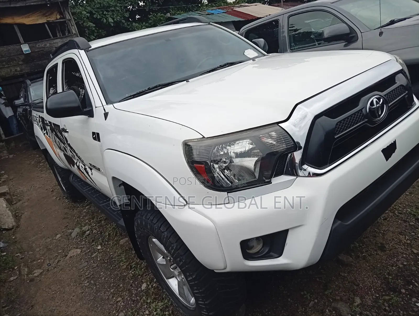 Toyota Tacoma 2018 White
