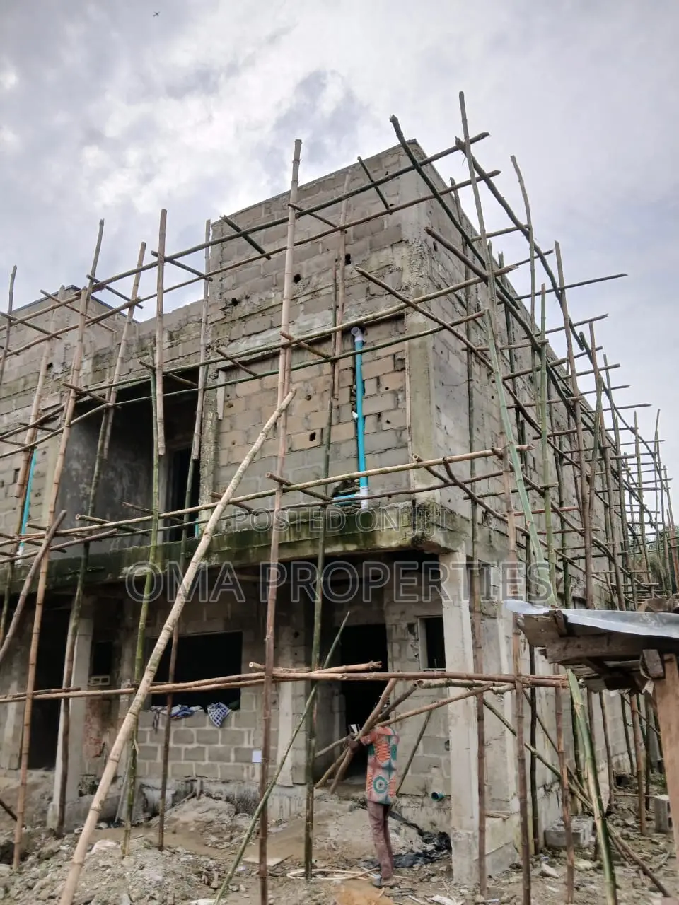 4bdrm House in Sangotedo for sale