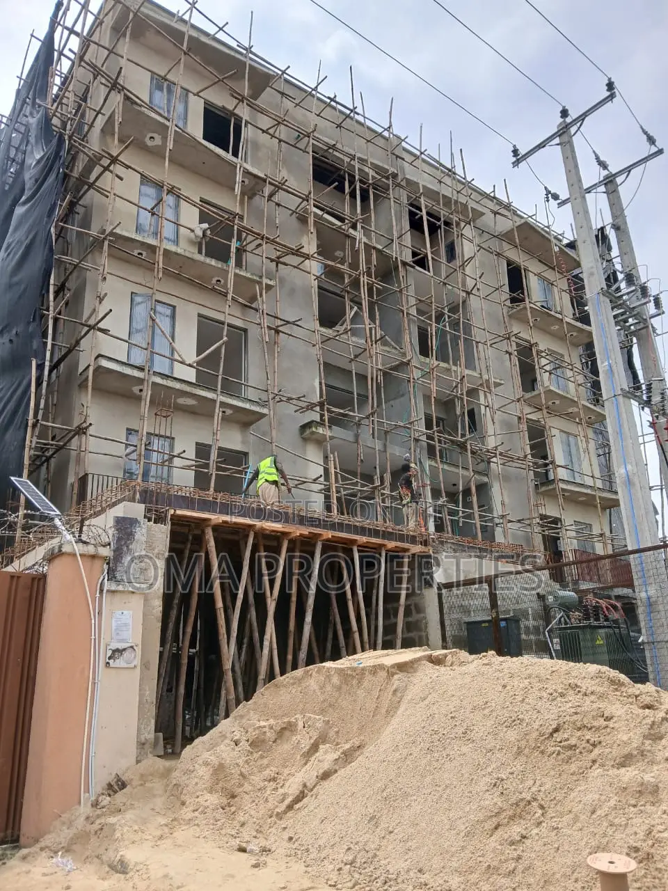 2bdrm Apartment in Lekki Phase 1 for sale