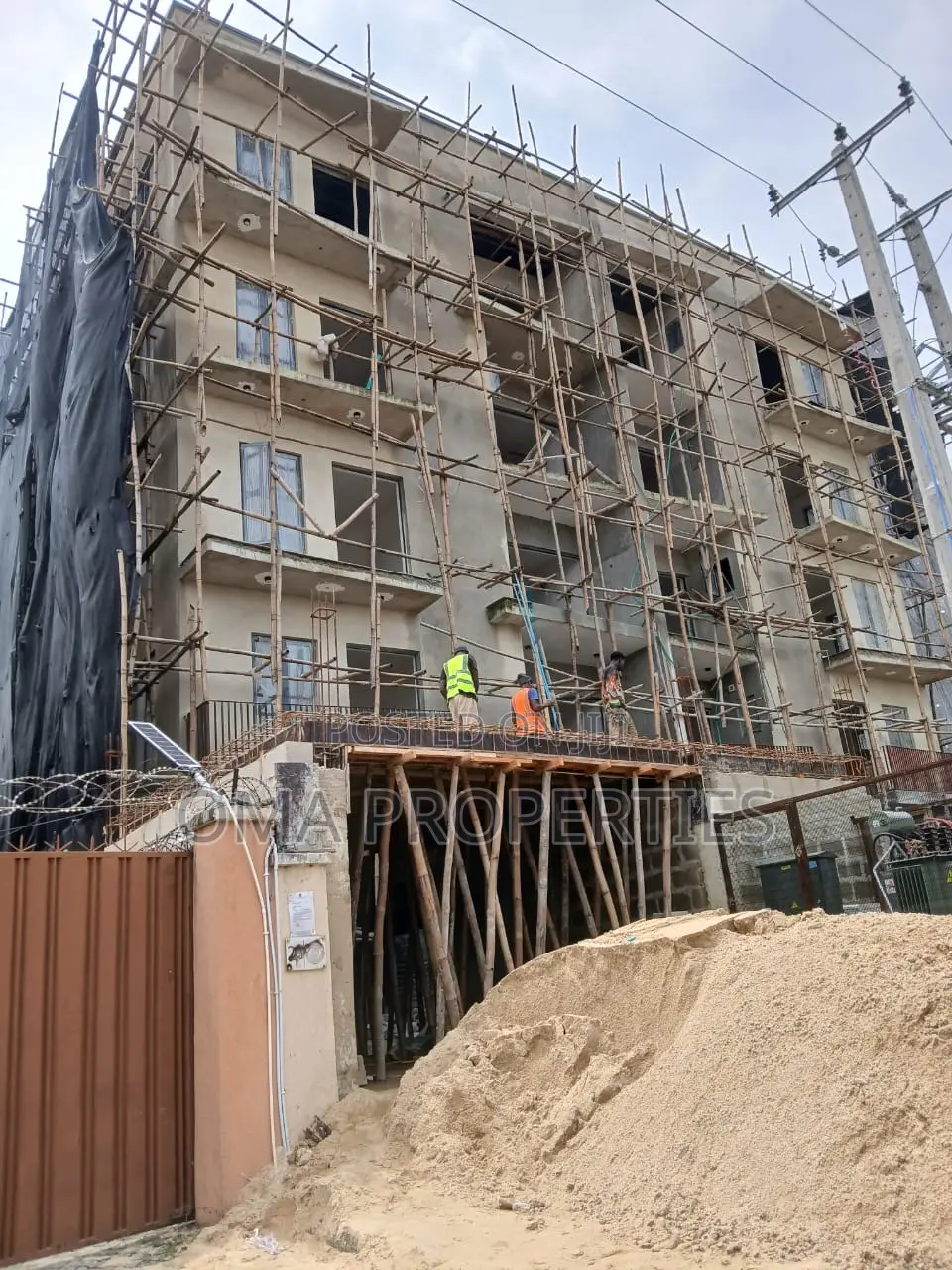 2bdrm Apartment in Lekki Phase 1 for sale
