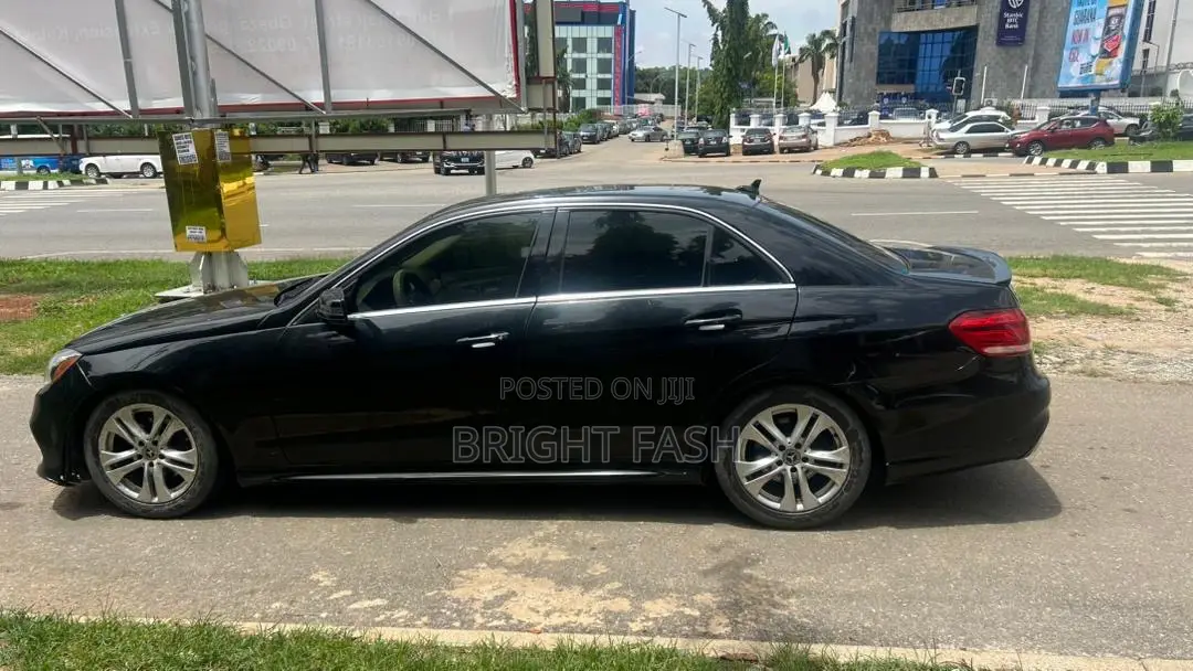 Mercedes-Benz E350 Base 4dr Sedan RWD (3.5L 6cyl 7A) 2014 Black
