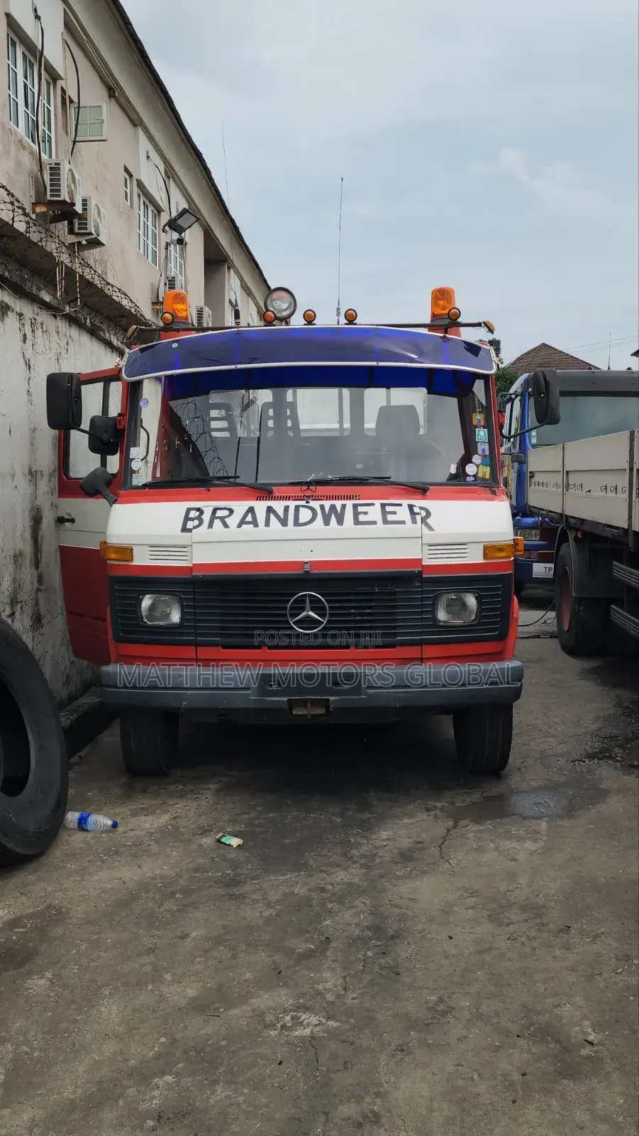 Super Clean Foreign Used Mercedes Benz 608 Truck