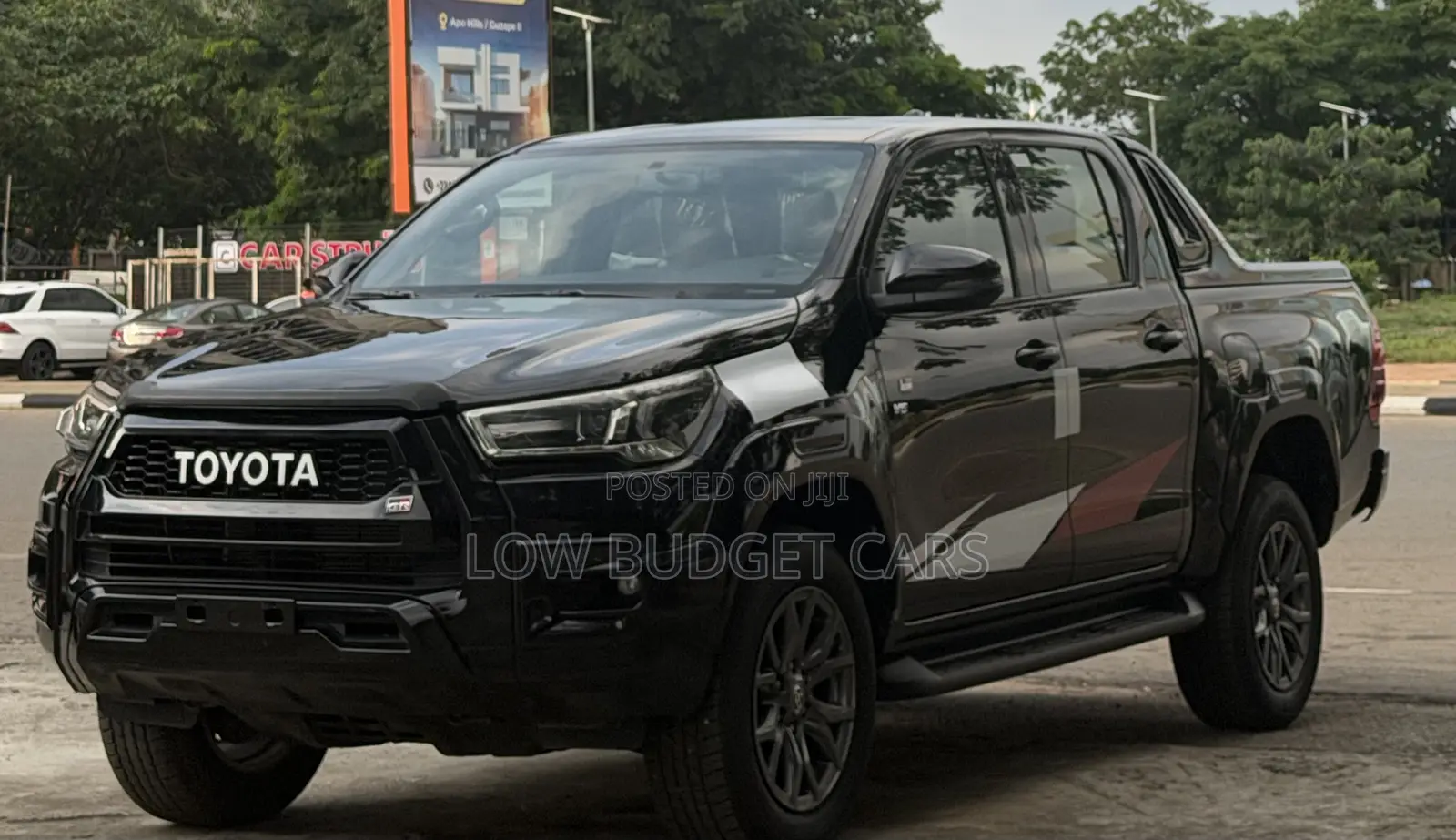 Toyota Hilux 2023 Black