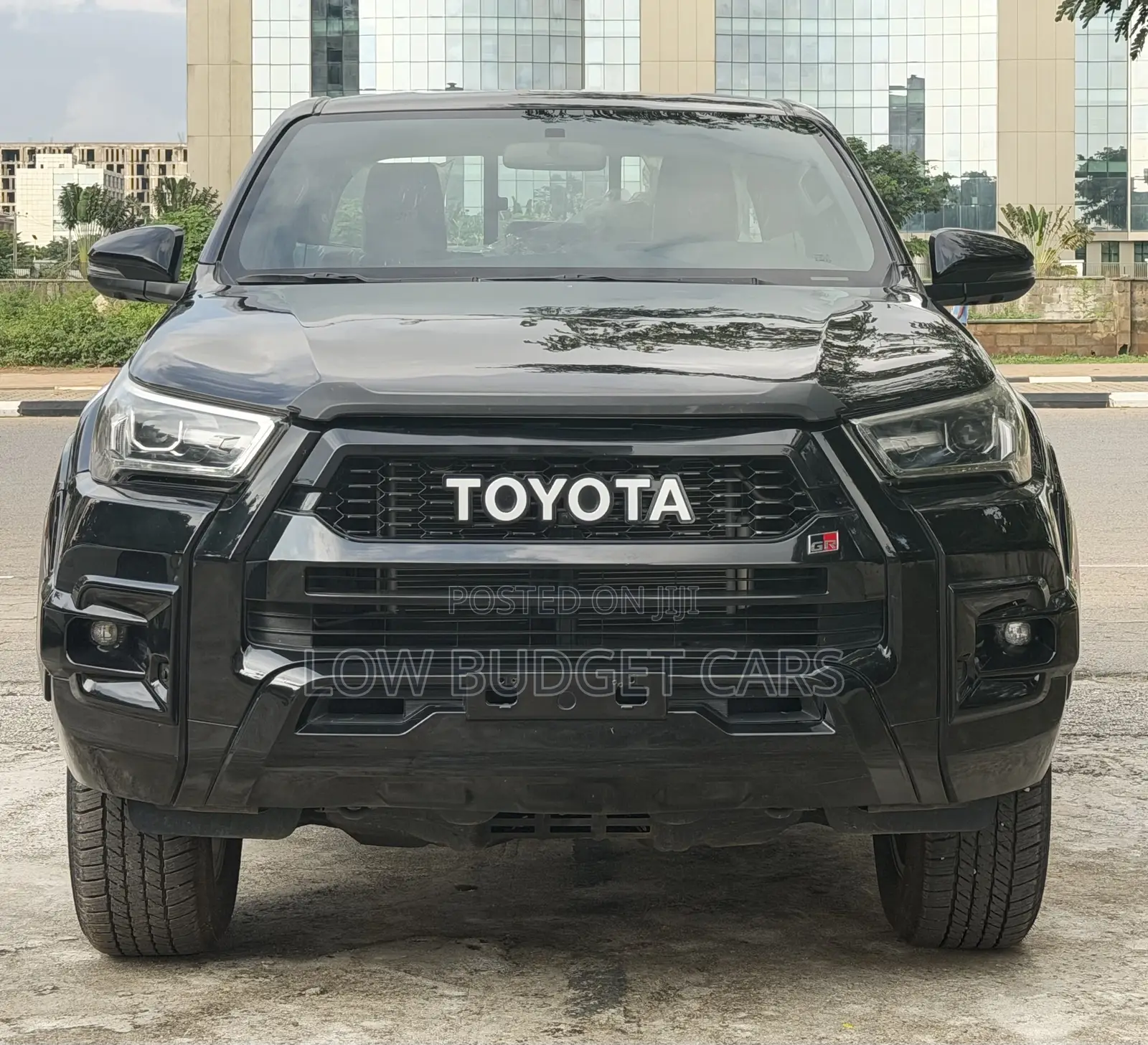 Toyota Hilux 2023 Black
