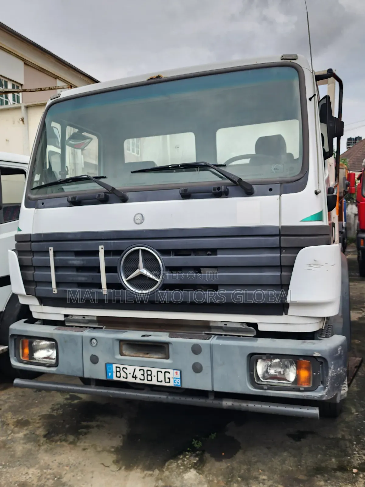 Foreign Used Mercedes Benz Diesel/Water Tanker Truck 10,000 Liters