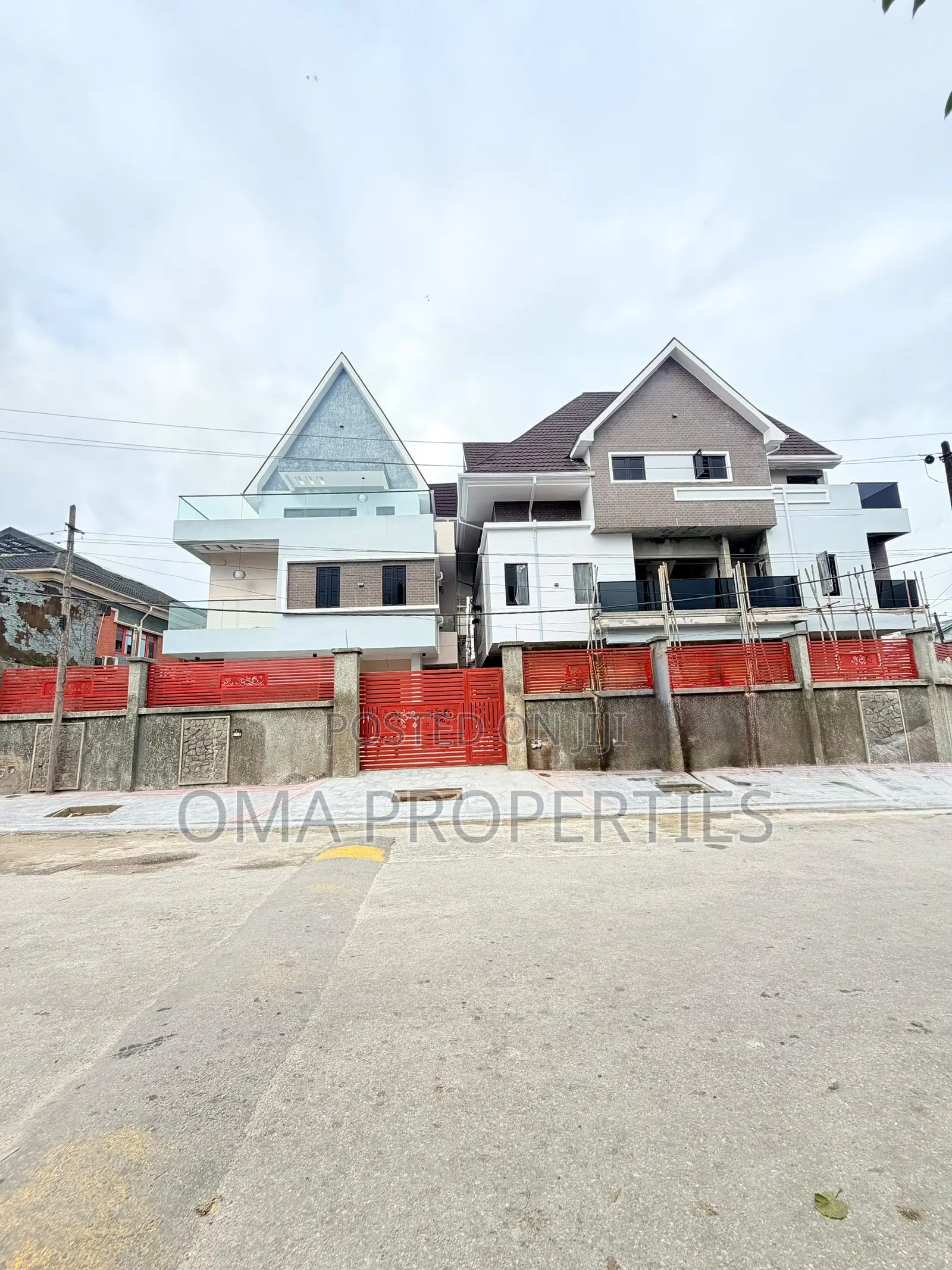 Furnished 4bdrm House in Gbagada for sale
