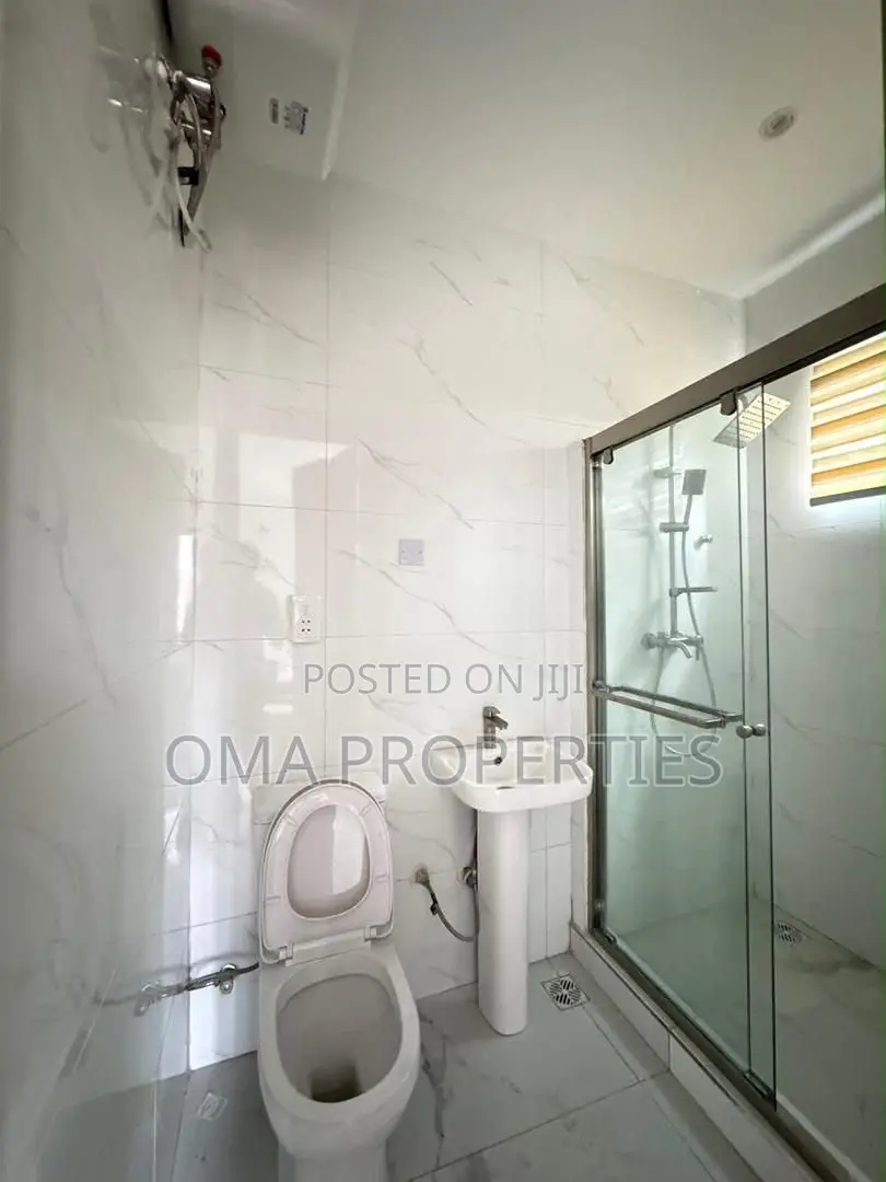 Furnished 3bdrm House in Yaba for sale