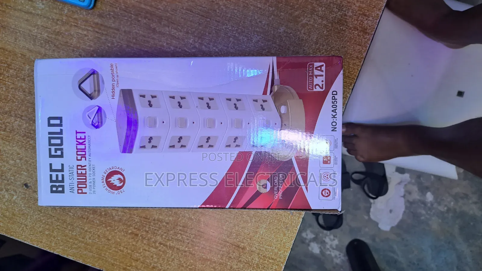 BEC GOLD 20-Way Tower Extension Socket 3 USB + 2M Wire
