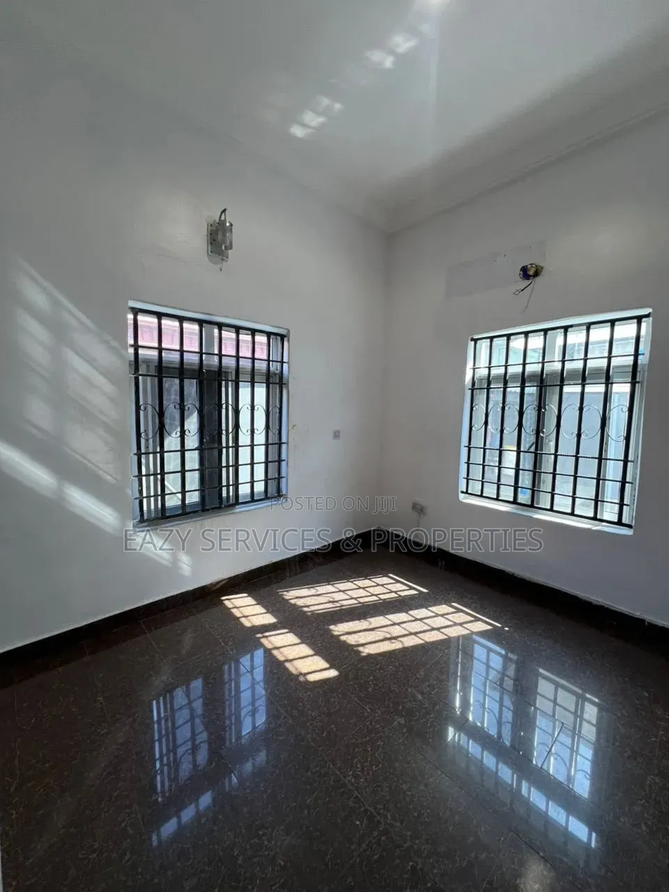1bdrm Shared Apartment in Gated And Secured, Agungi for rent