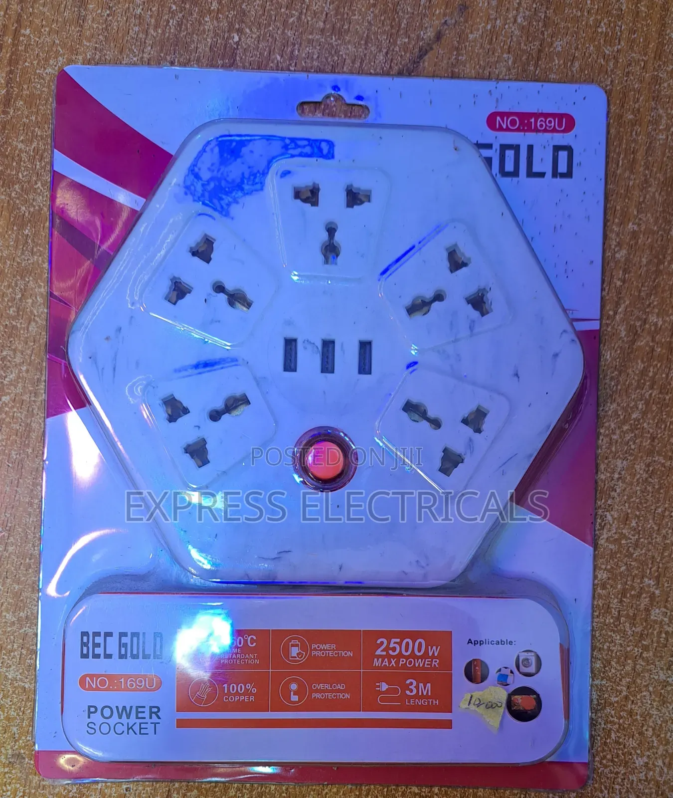 BEC GOLD Hexagon 5-Way Extension Socket +3 USB +3M Wire