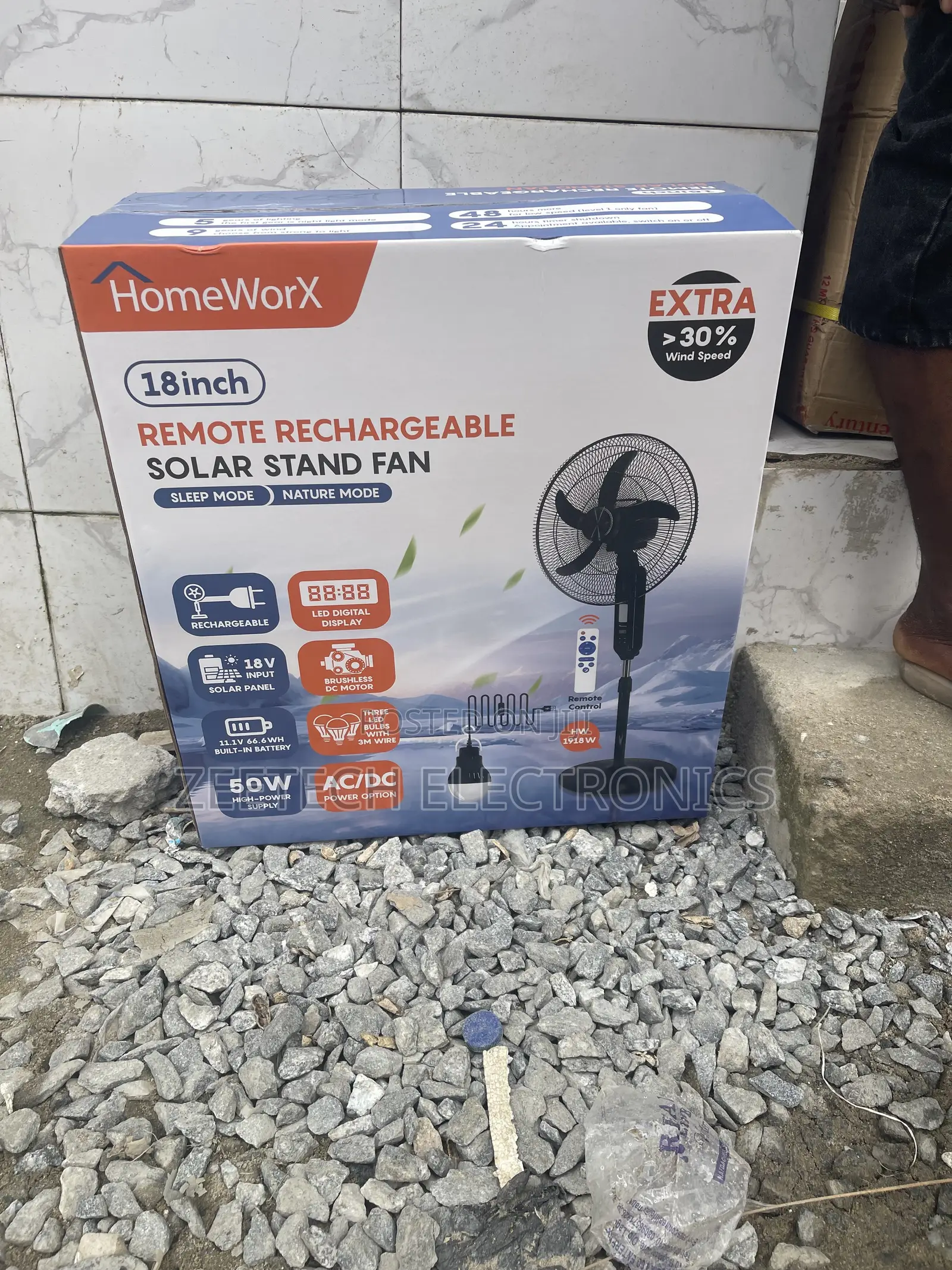 HomeWorX 18-Inch Remote Rechargeable Solar Stand Fan