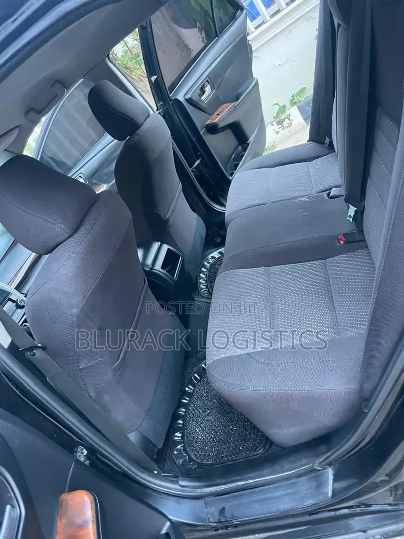 Toyota Camry SE 4dr Sedan (2.5L 4cyl 6A) 2016 Black